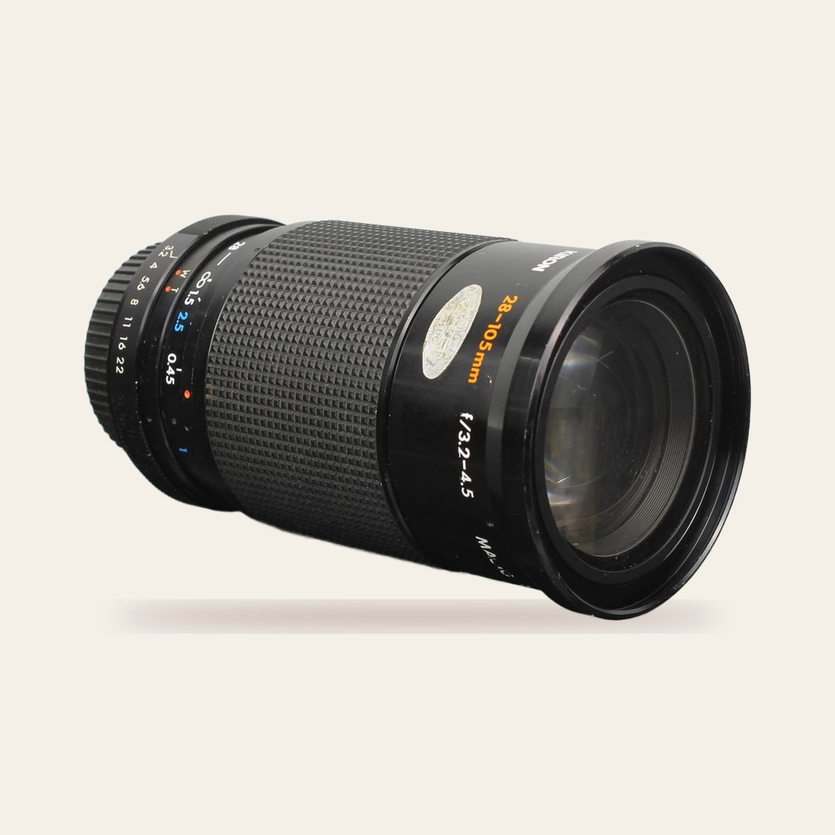 Kiron 28-105mm f/3.2-4.5 MC