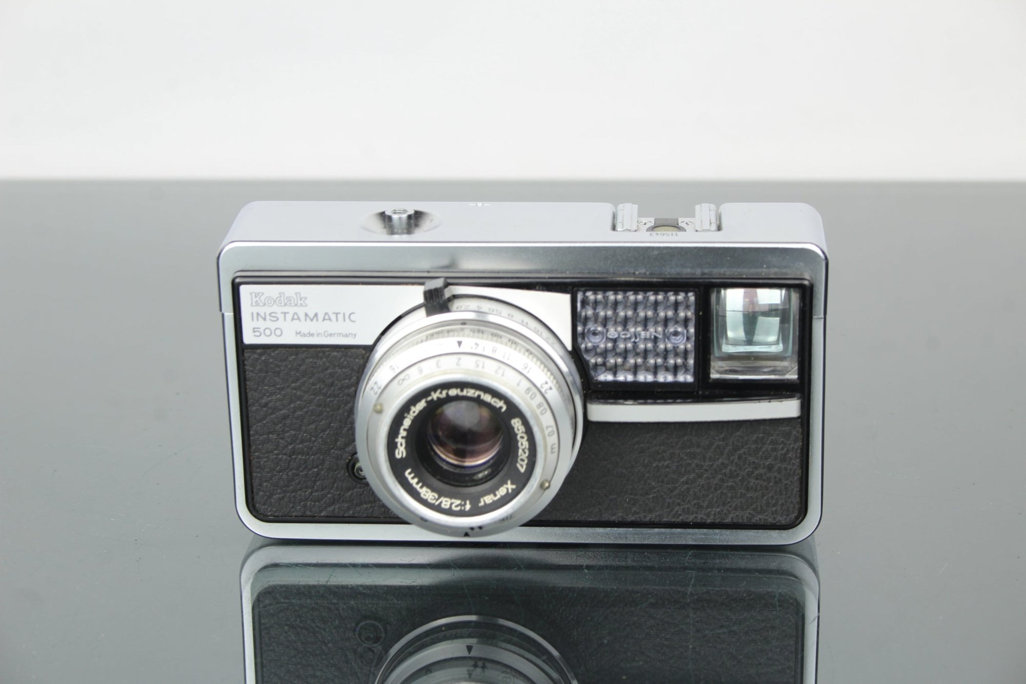 Kodak Instamatic 500 - Dutch|Thrift