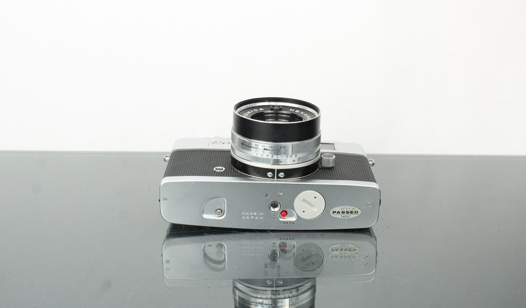 Konica Auto 52 Hexanon F1.8 - Dutch|Thrift