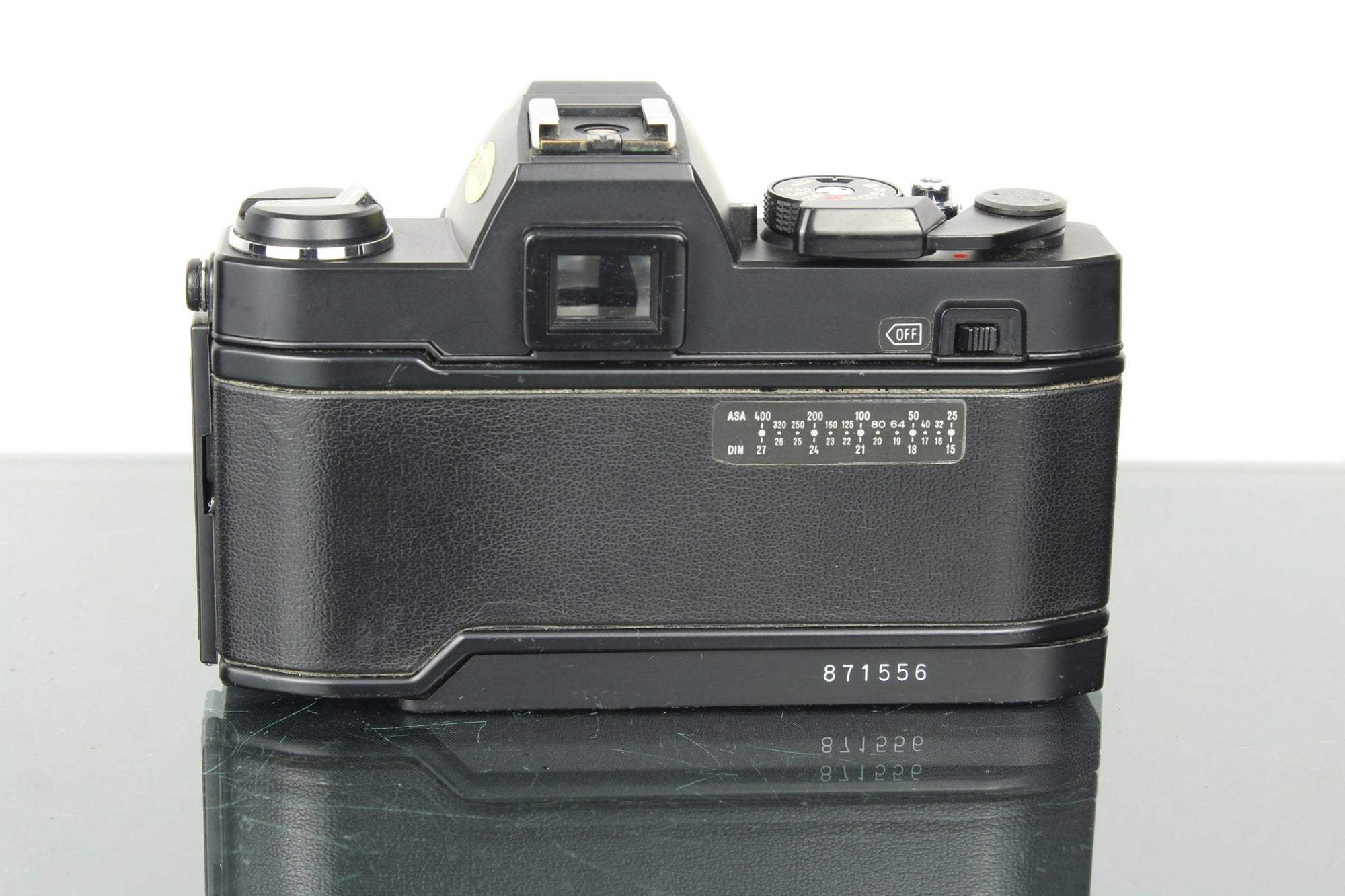 Konica AutoReflex TC + 40mm 1.8 Konica Hexanon lens - Dutch|Thrift