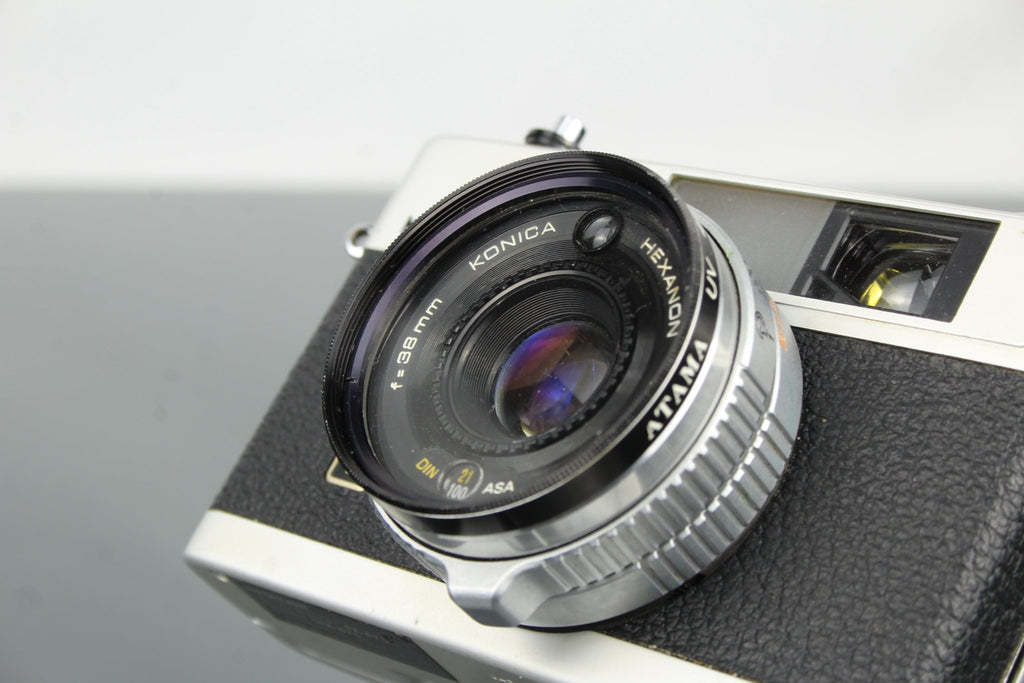 Konica C35 - Dutch|Thrift