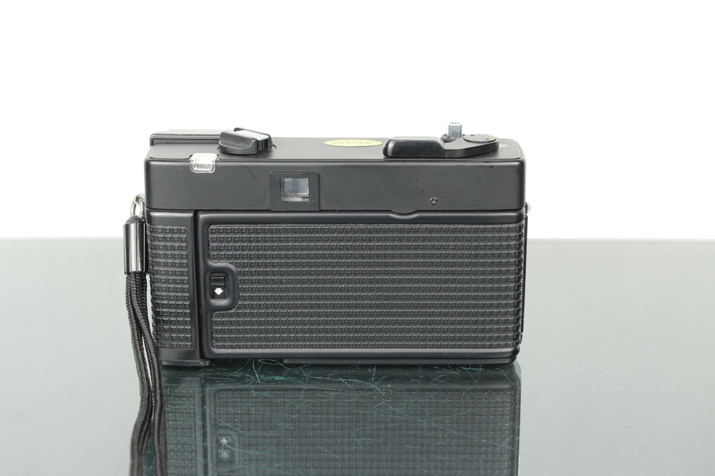 Konica C35 EF P - Dutch|Thrift