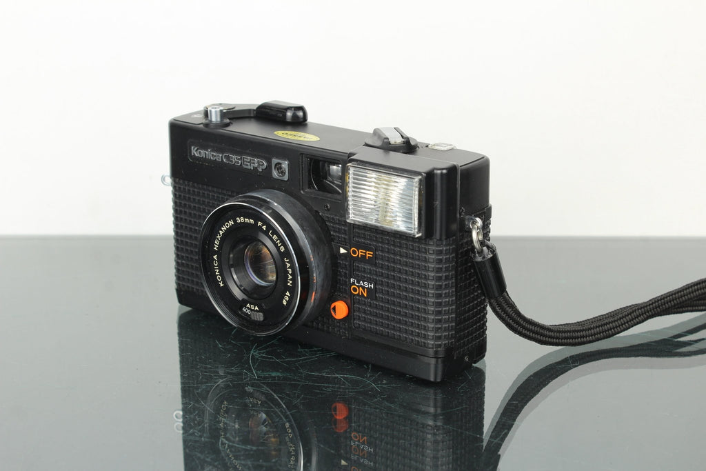 Konica C35 EF P - Dutch|Thrift