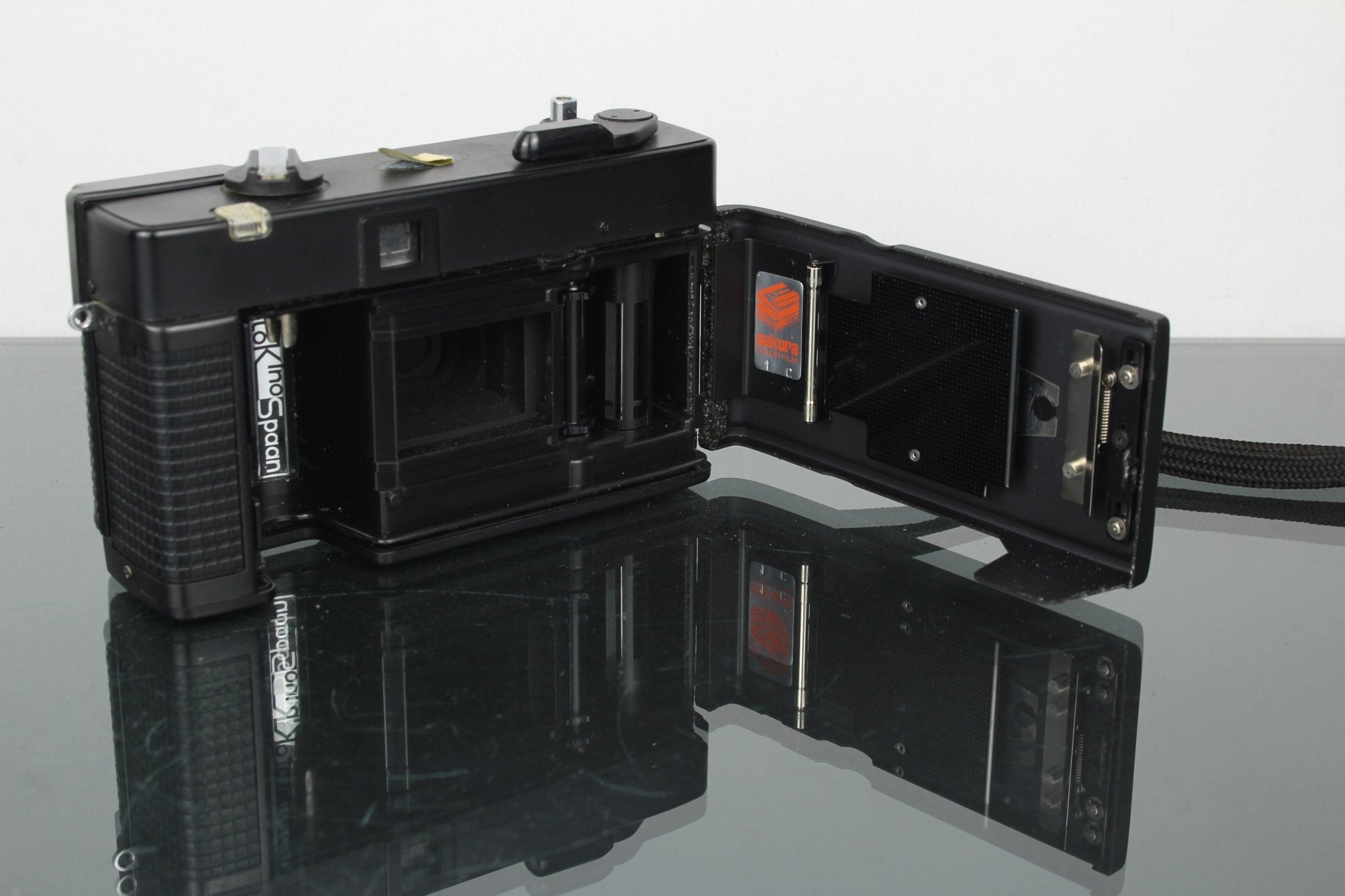 【動作確認済】 KONICA C35 EF F1212-22-24p p C35 KONICA 【動作確認済】 EF3 ef3」の落札相場・落札価格 c35