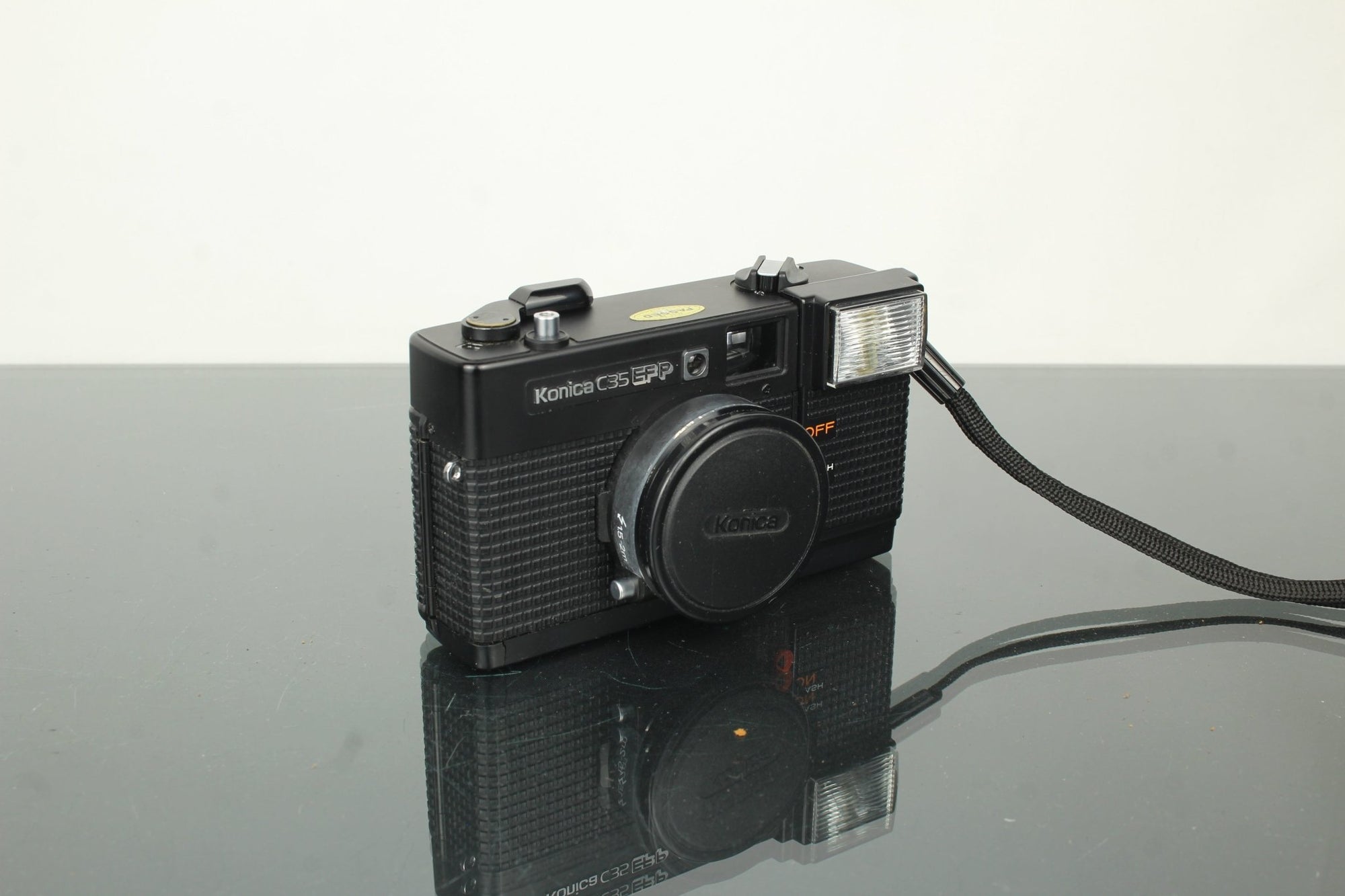 Konica C35 EFP - Dutch|Thrift