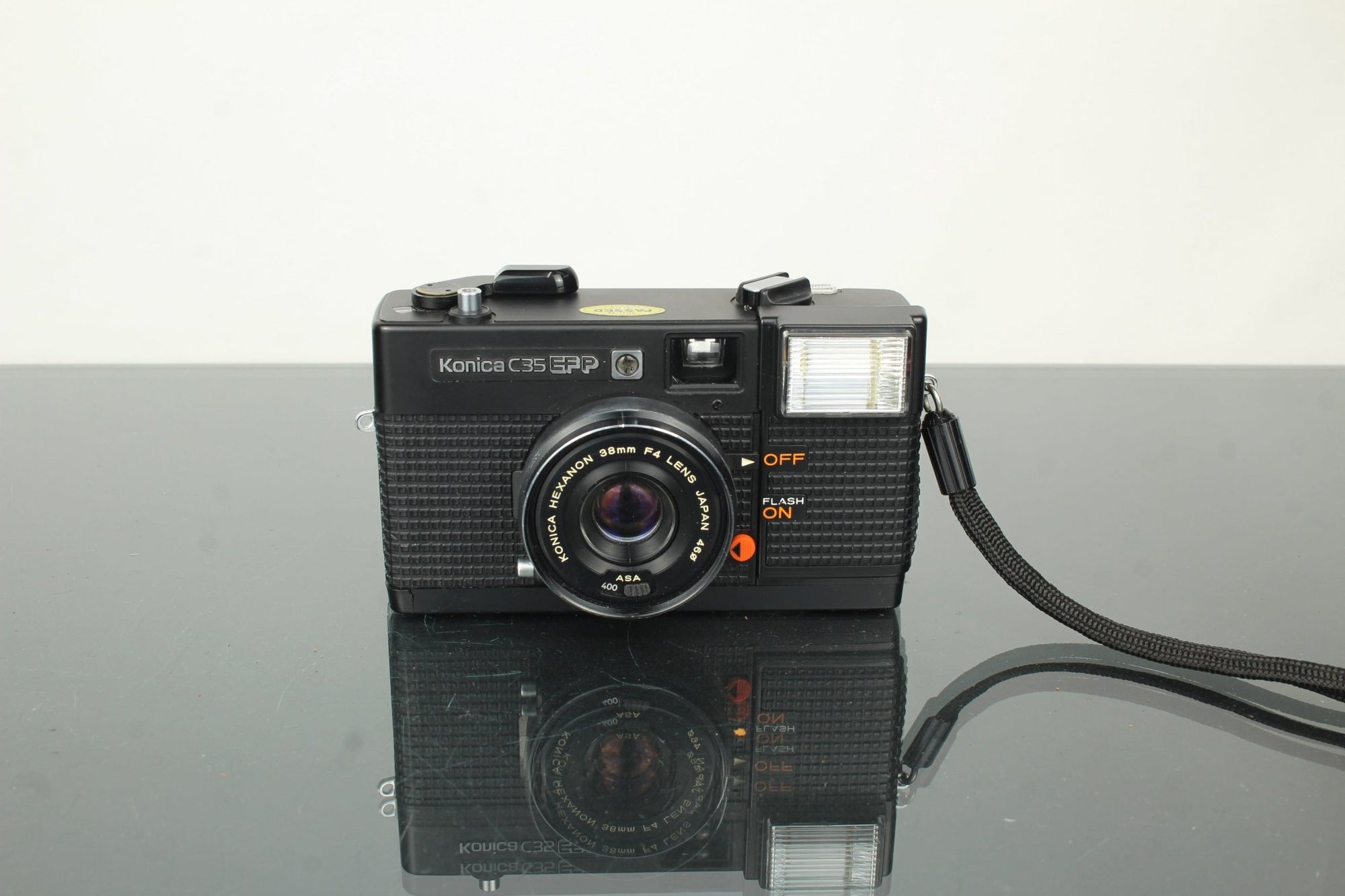 Konica C35 EFP - Dutch|Thrift