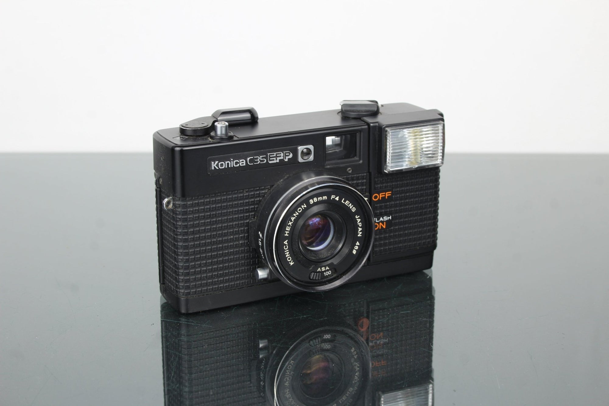 Konica C35 EFP - Dutch|Thrift