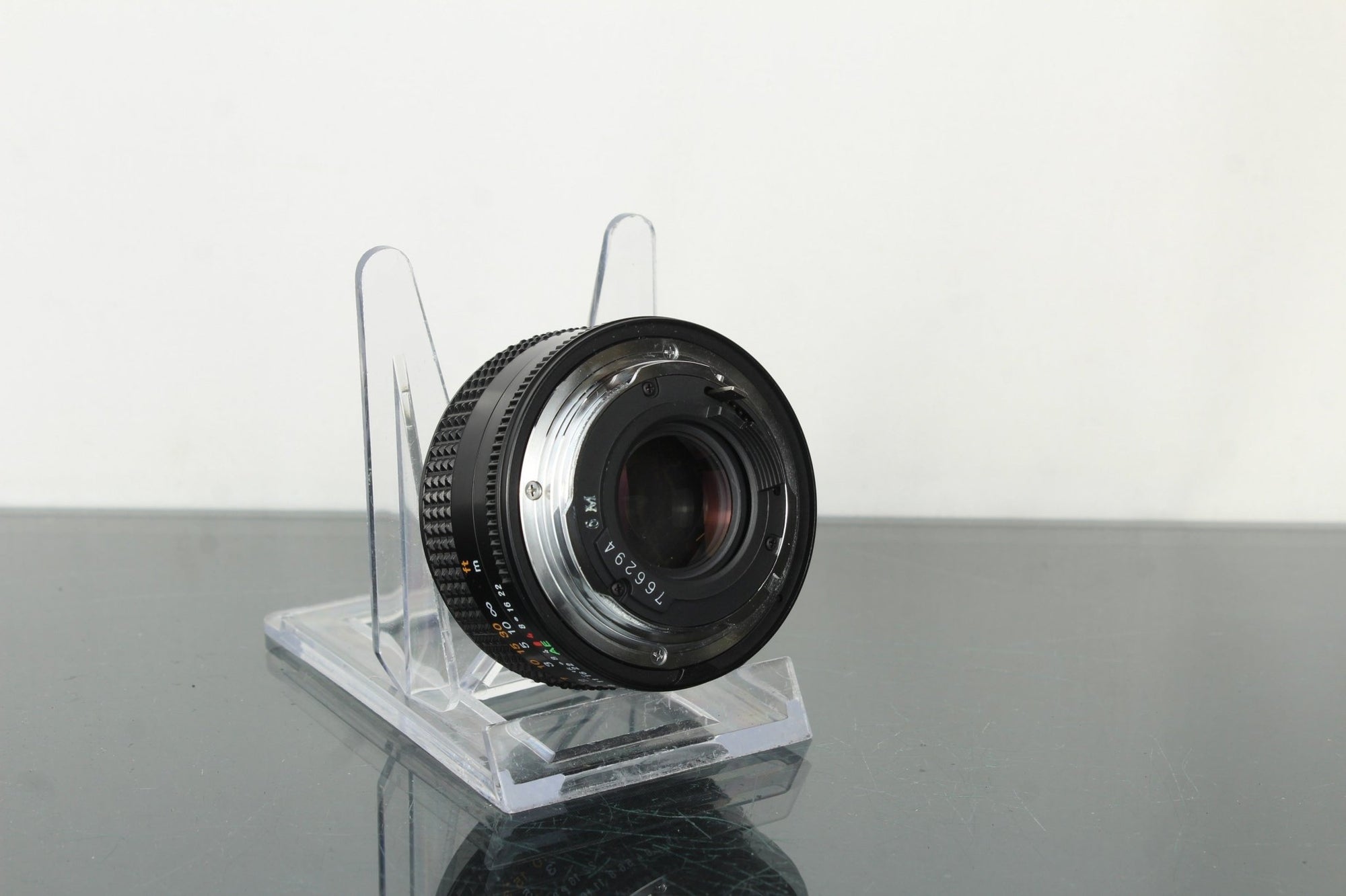 Konica Hexanon AR 50mm F1.8 - Dutch|Thrift