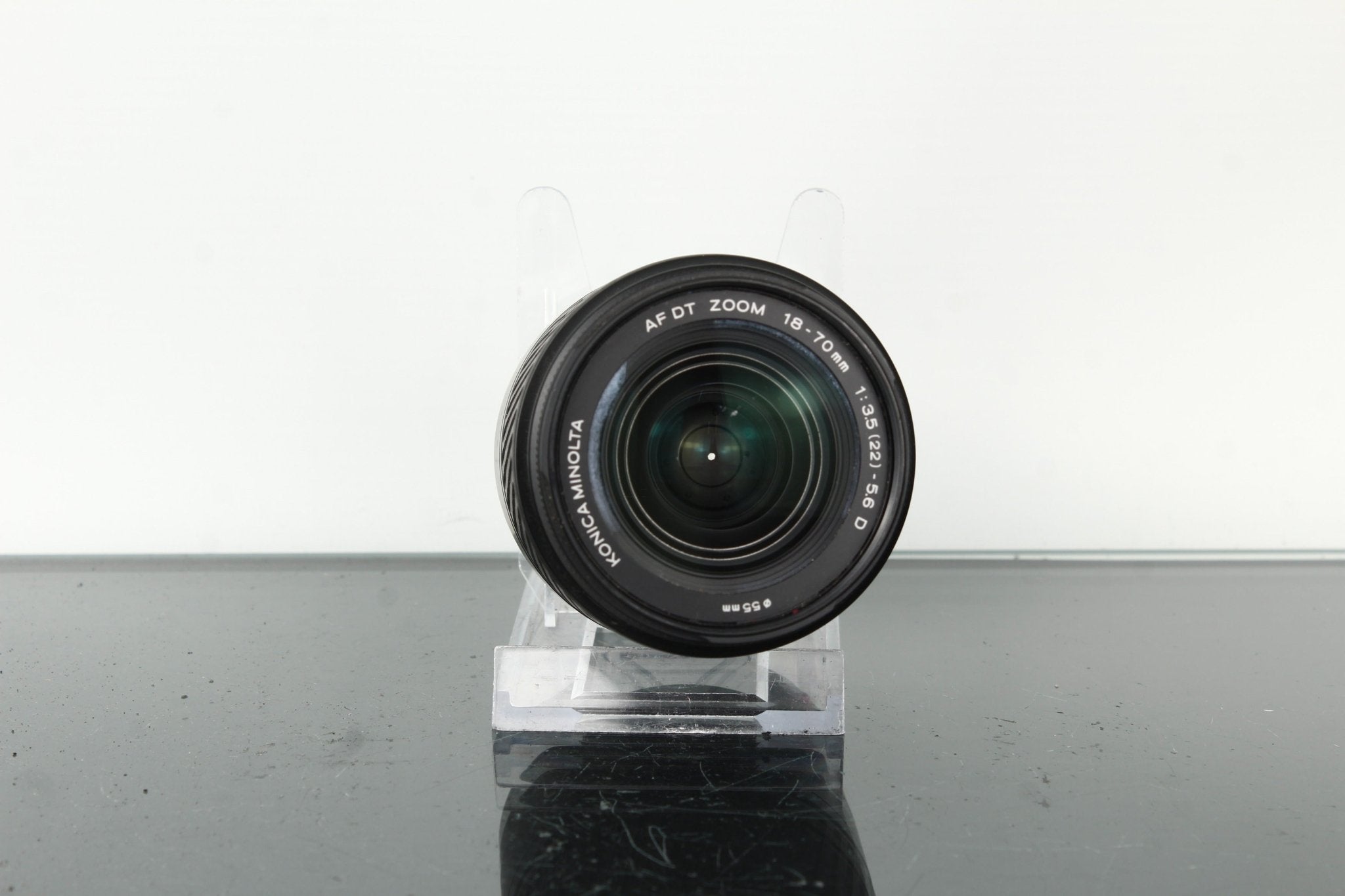 Konica Minolta AF DT 18-70mm f/3.5-5.6 D Zoom Lens – Dutch|Thrift