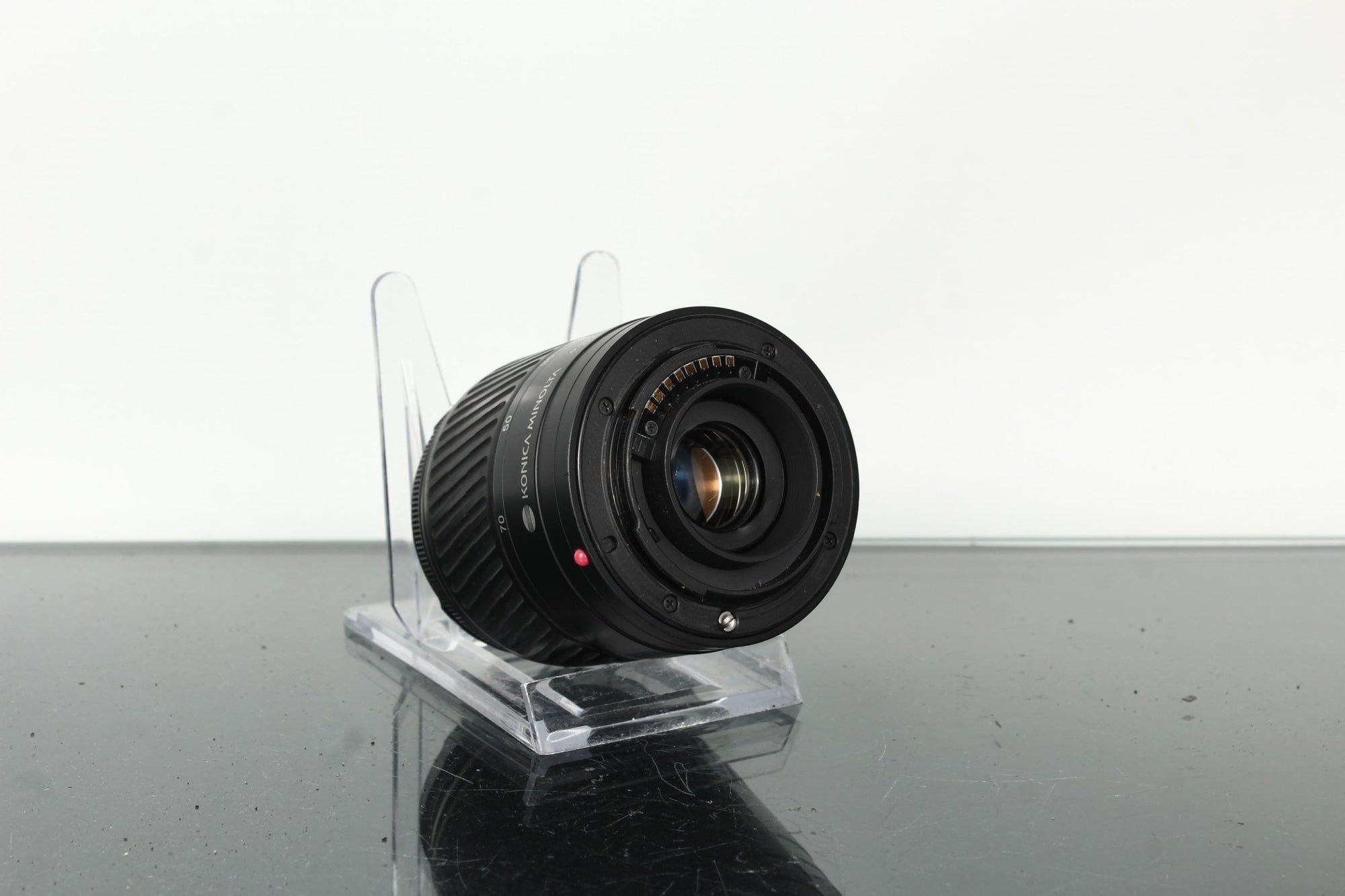 Konica Minolta AF DT 18 - 70mm f/3.5 - 5.6 D - Dutch|Thrift