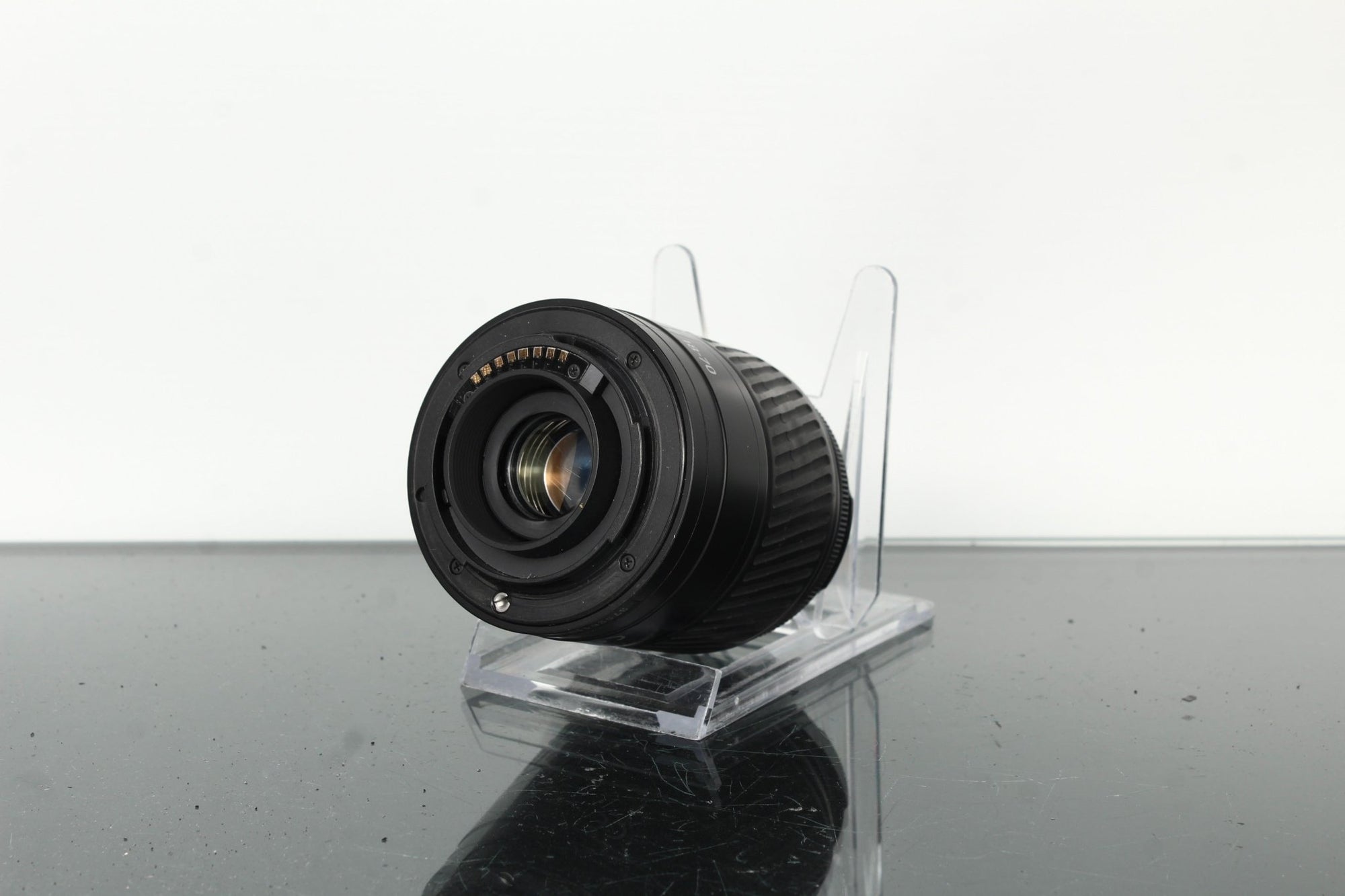 Konica Minolta AF DT 18 - 70mm f/3.5 - 5.6 D - Dutch|Thrift