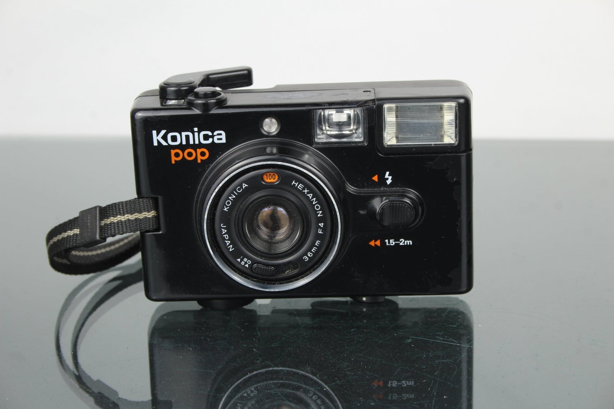 Konica Pop - Dutch|Thrift