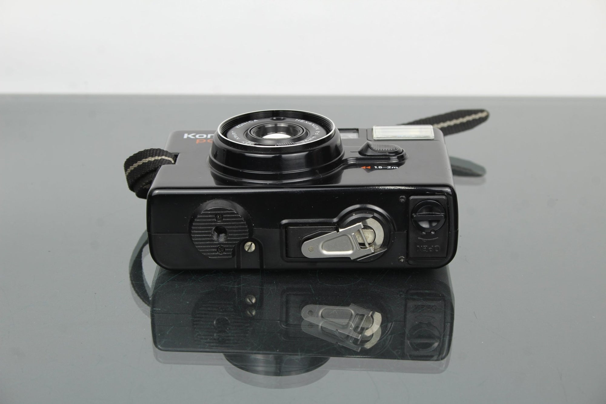 Konica Pop - Dutch|Thrift