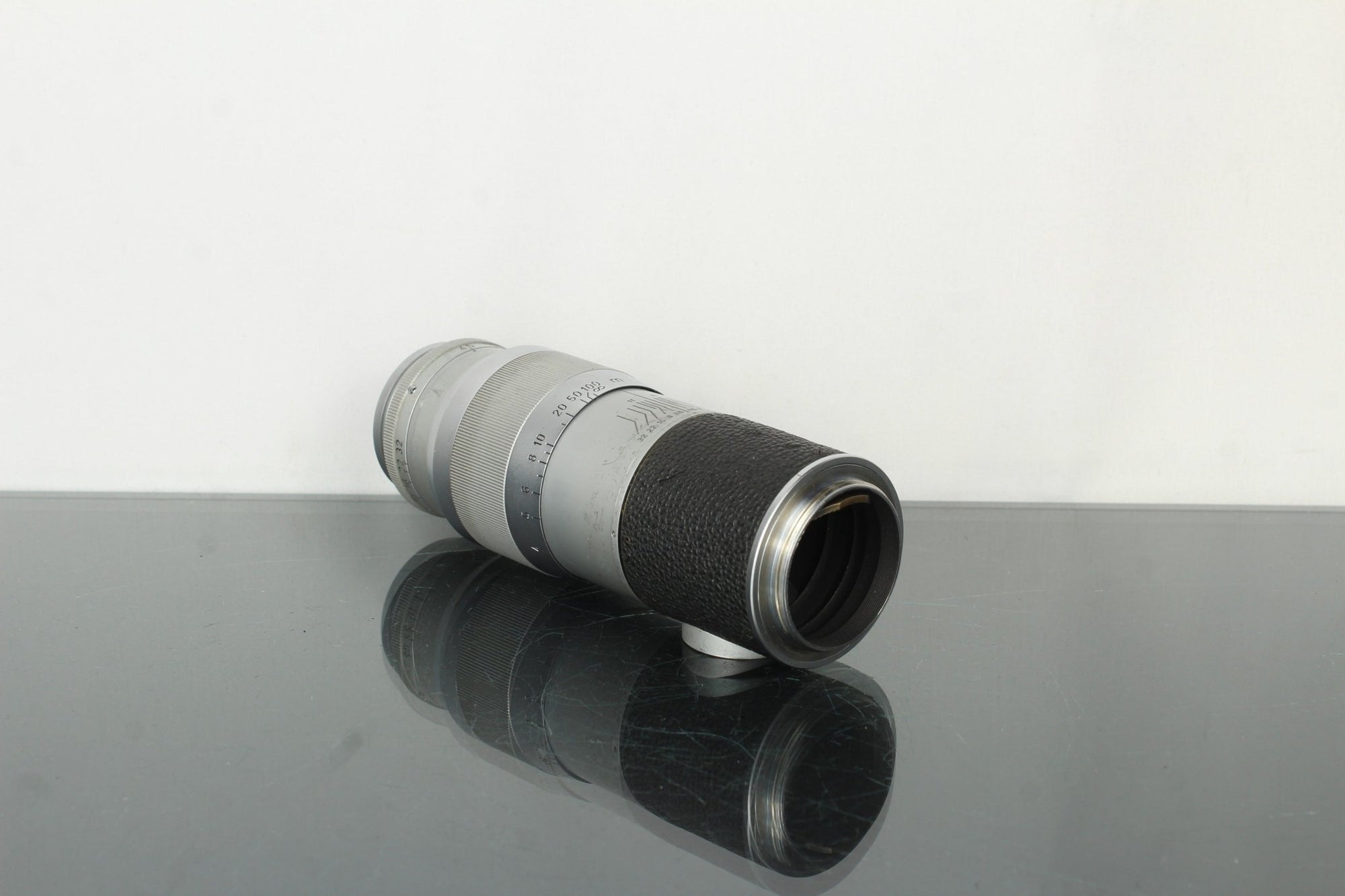 Leica Hektor 13.5cm f/4.5 - Dutch|Thrift