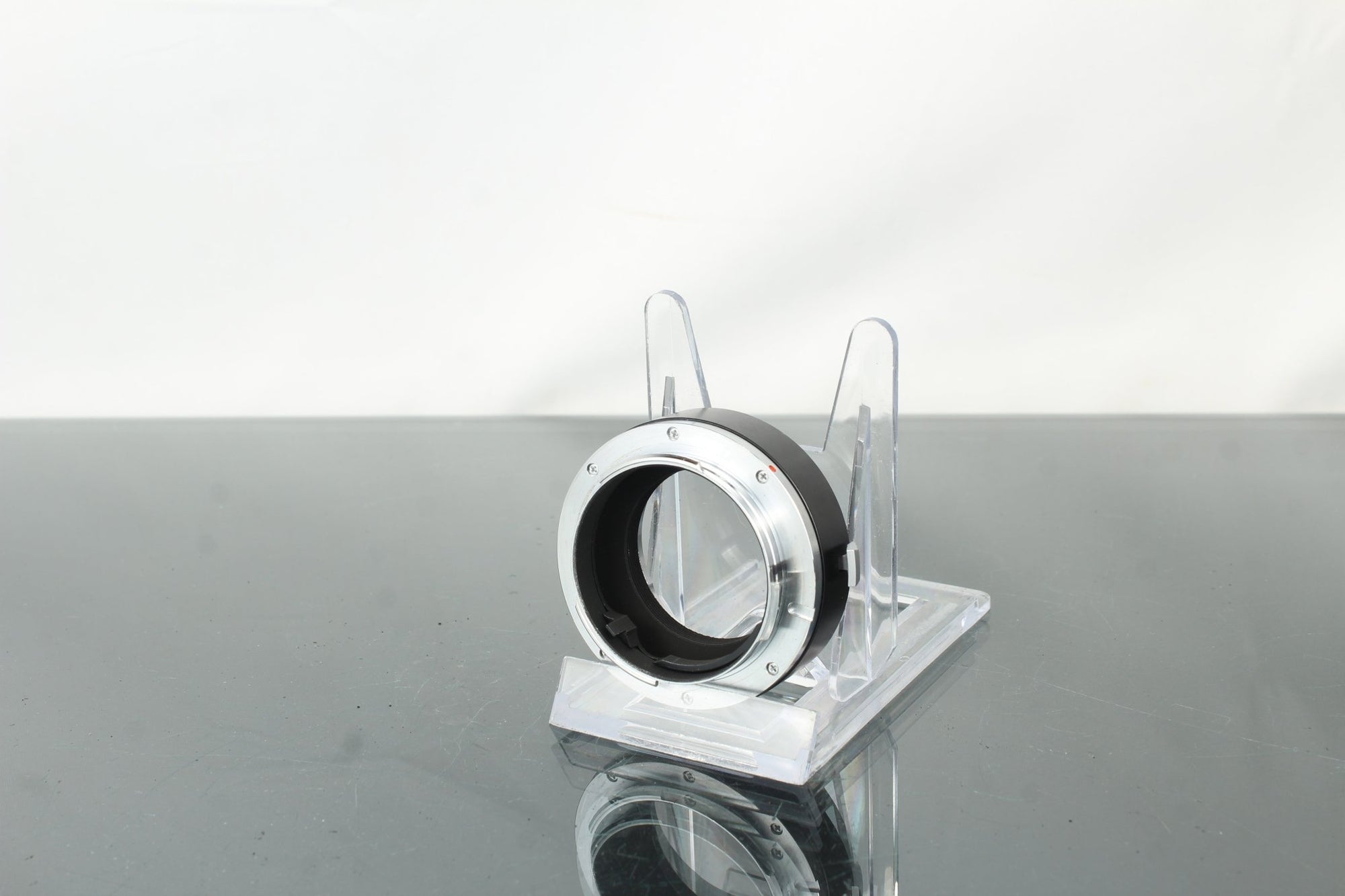 Leica Leitz M Lens to R Body Adapter 14167 - Dutch|Thrift