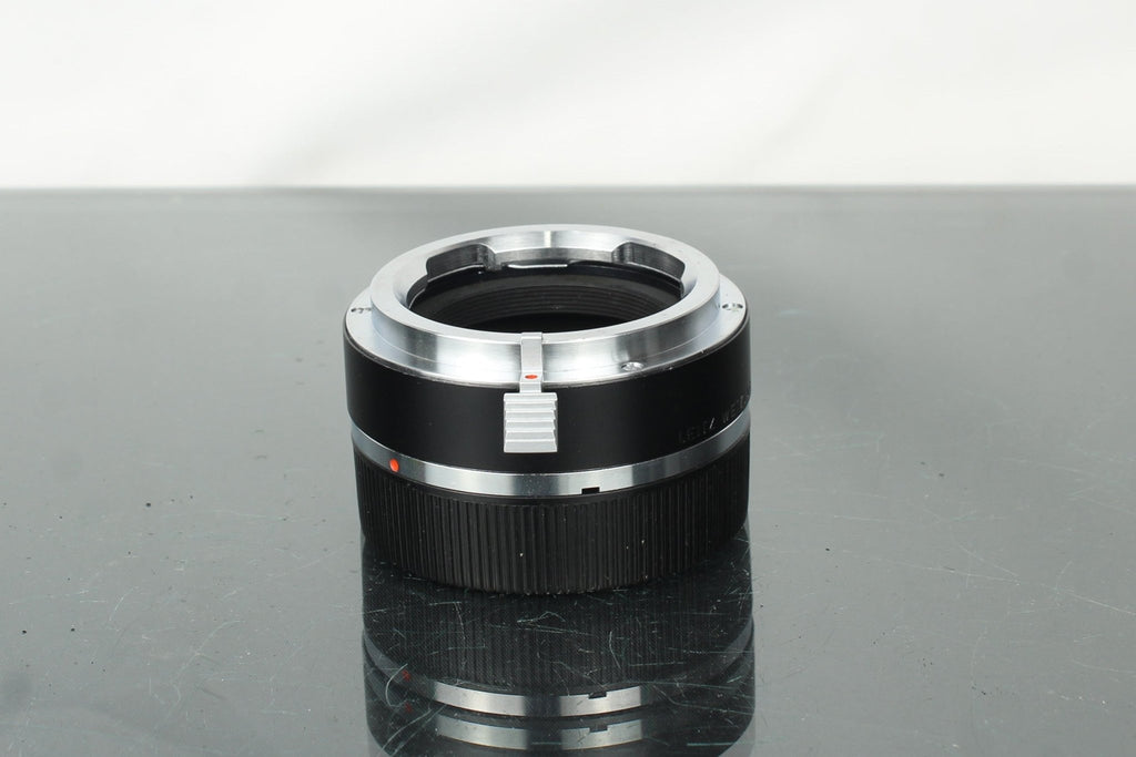 Leica Leitz M Lens to R Body Adapter 14167 - Dutch|Thrift