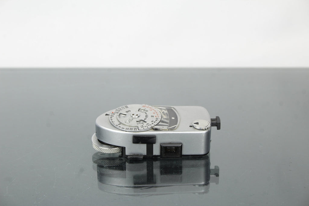 Leica Lightmeter - Dutch|Thrift