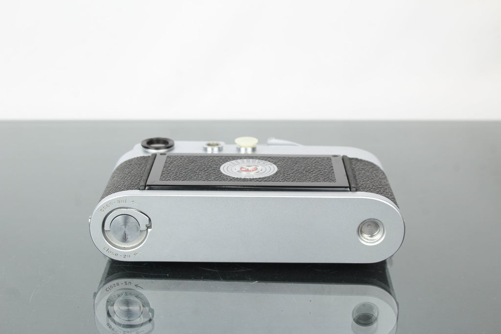 Leica M2 Boxed - Dutch|Thrift