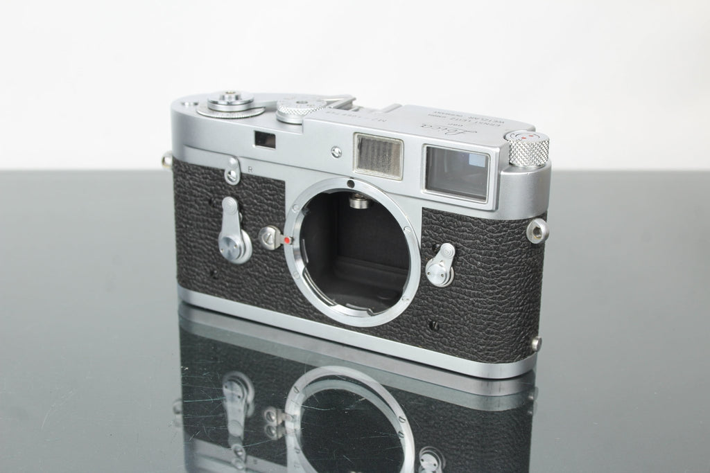Leica M2 Boxed - Dutch|Thrift