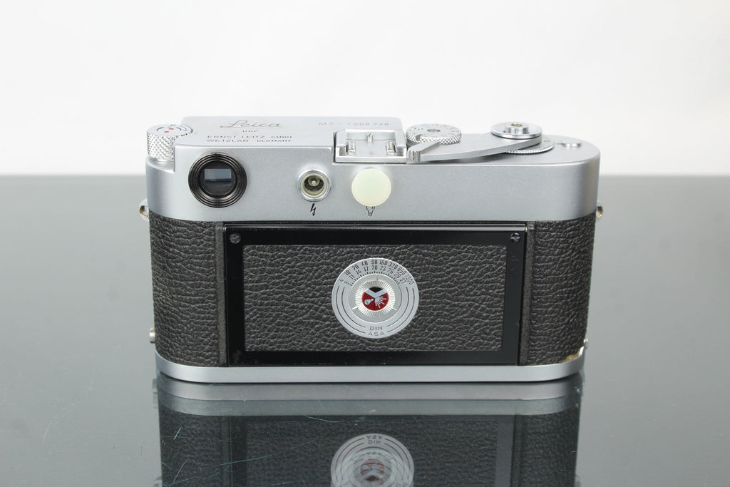 Leica M2 Boxed - Dutch|Thrift
