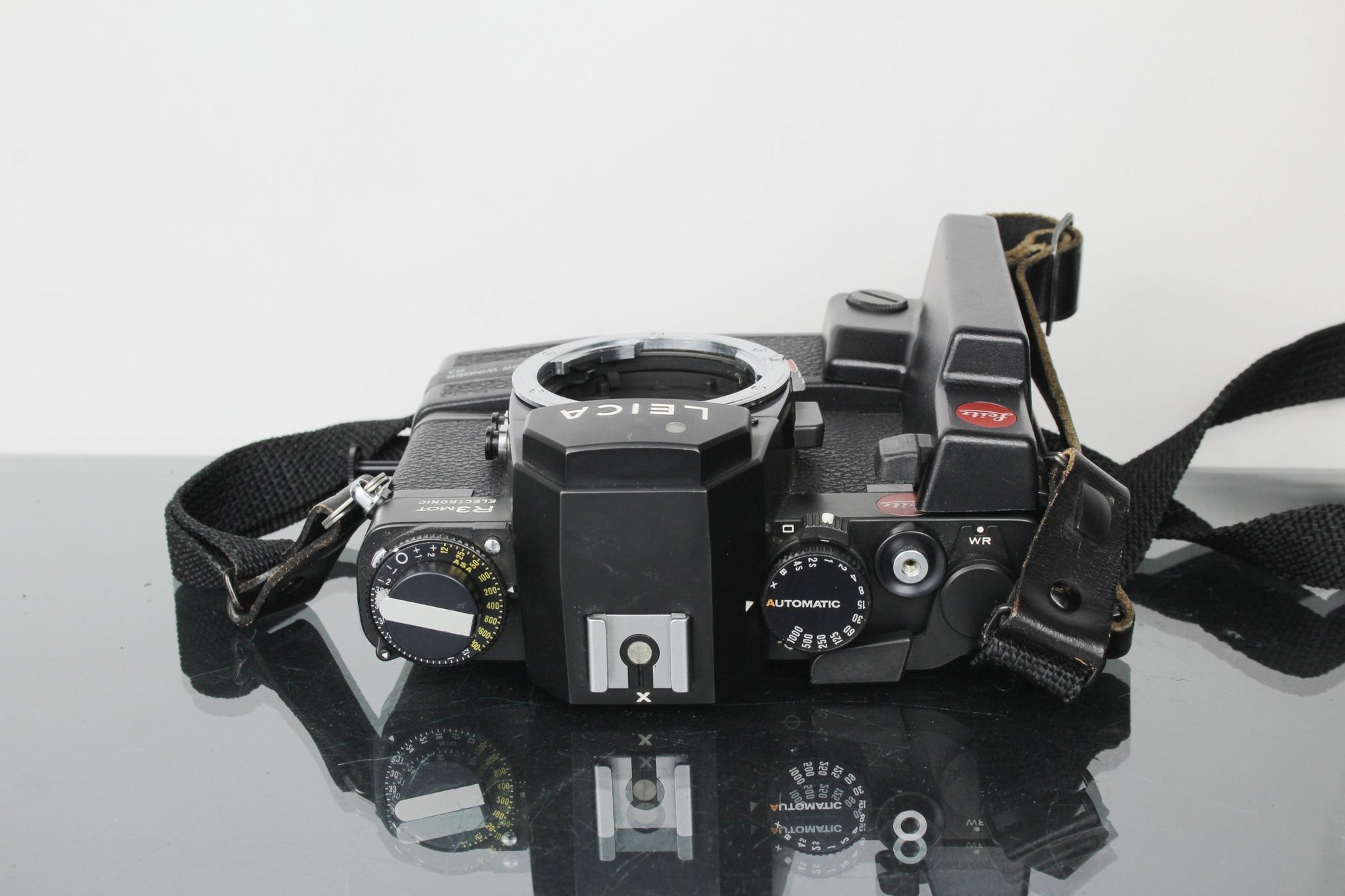 Leica R3 MOT Electro + Motor winder R3 - Dutch|Thrift