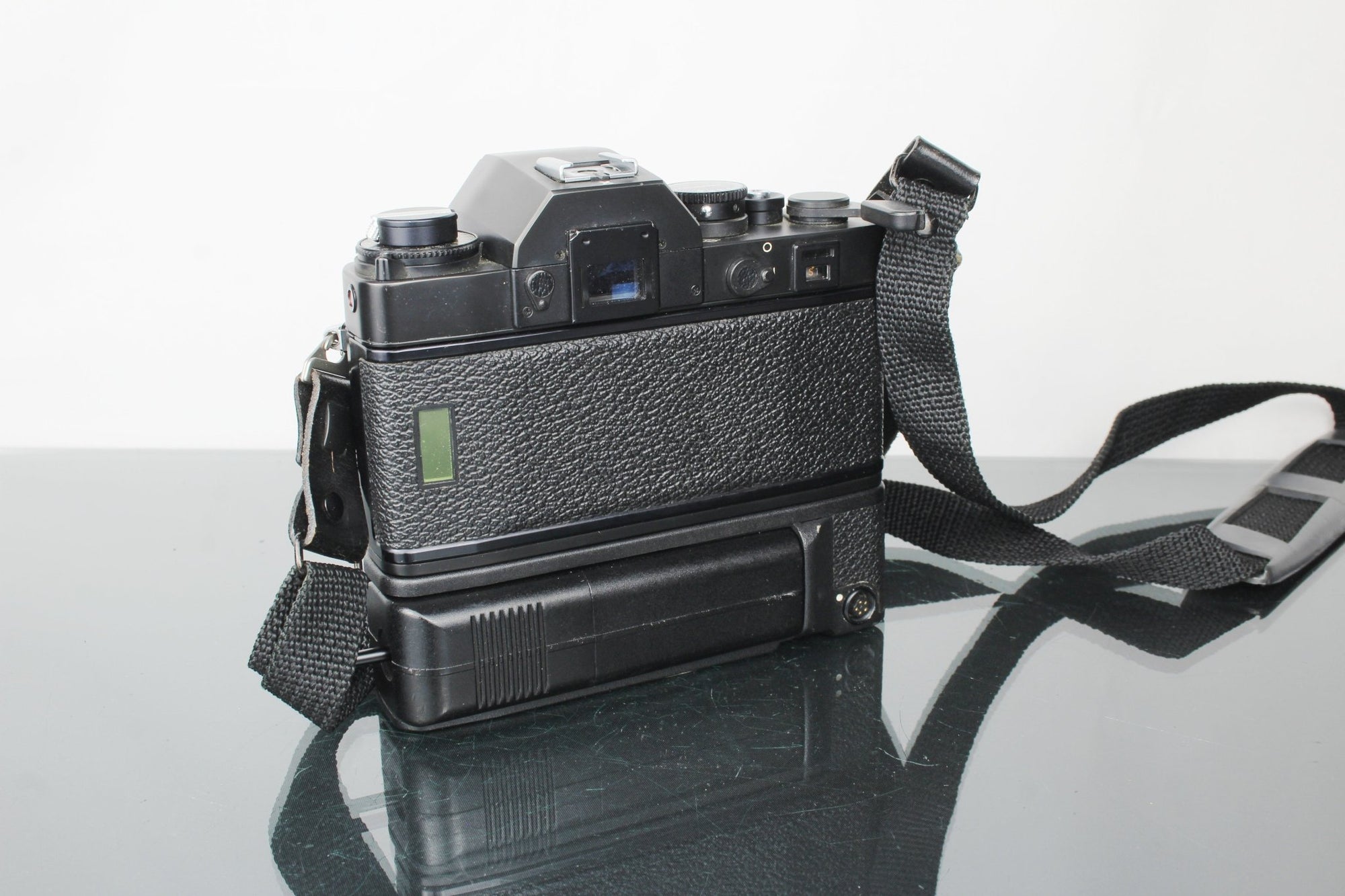 Leica R3 MOT Electro + Motor winder R3 - Dutch|Thrift