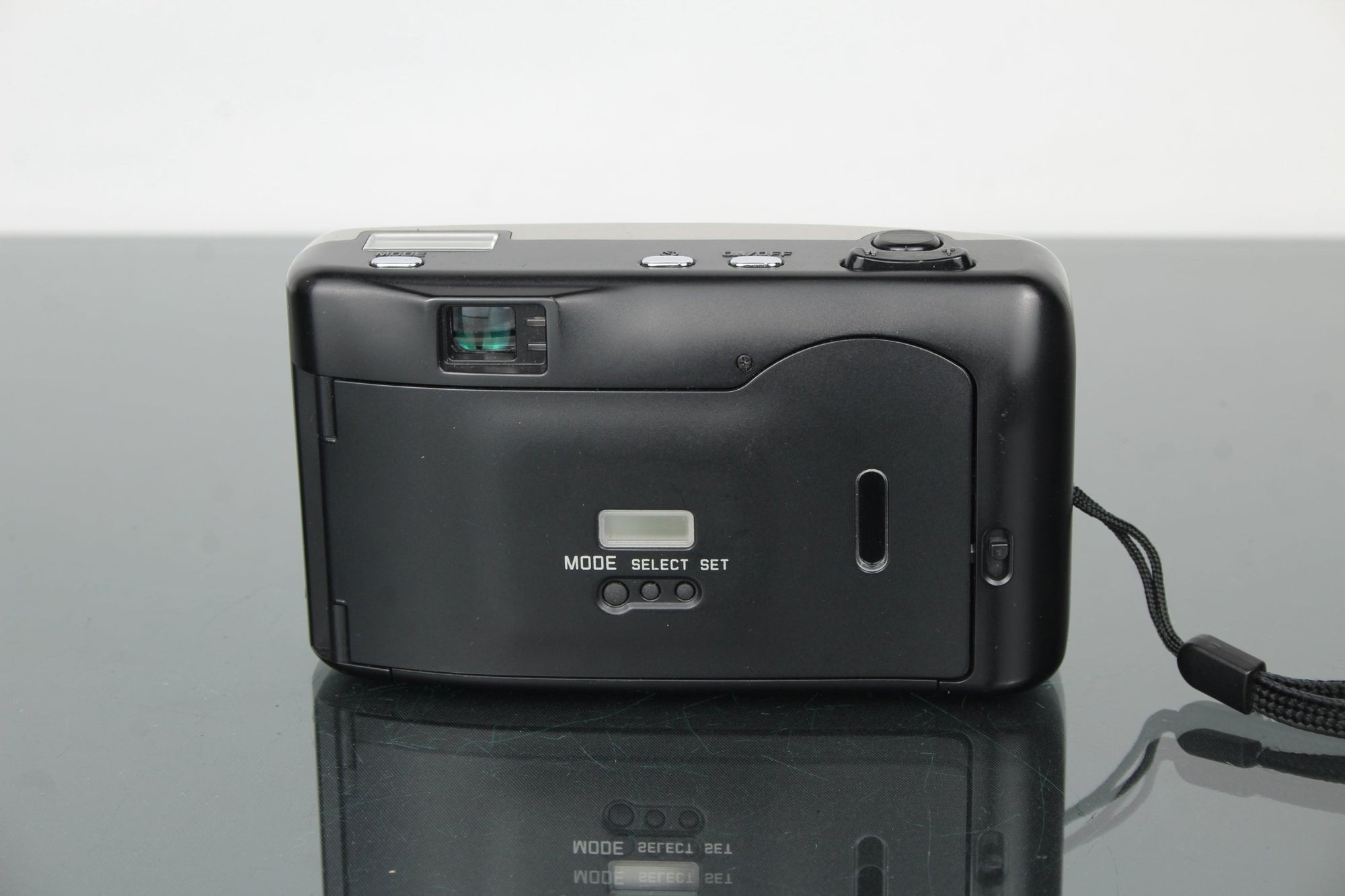 Leica Z2X - Dutch|Thrift