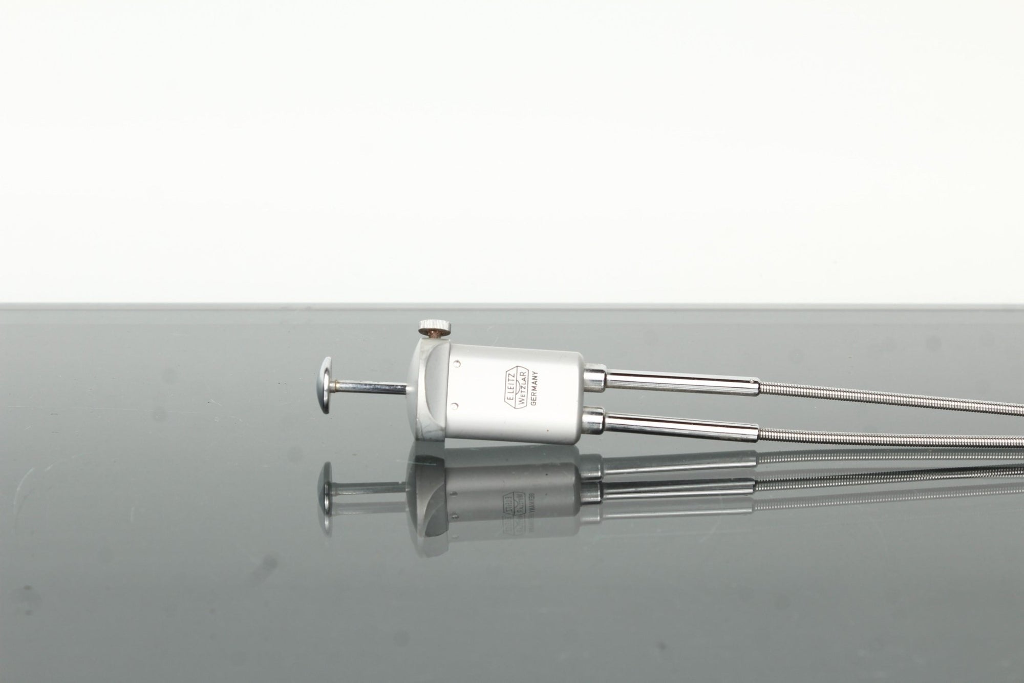 Leitz Double Twin Cable Release - Dutch|Thrift