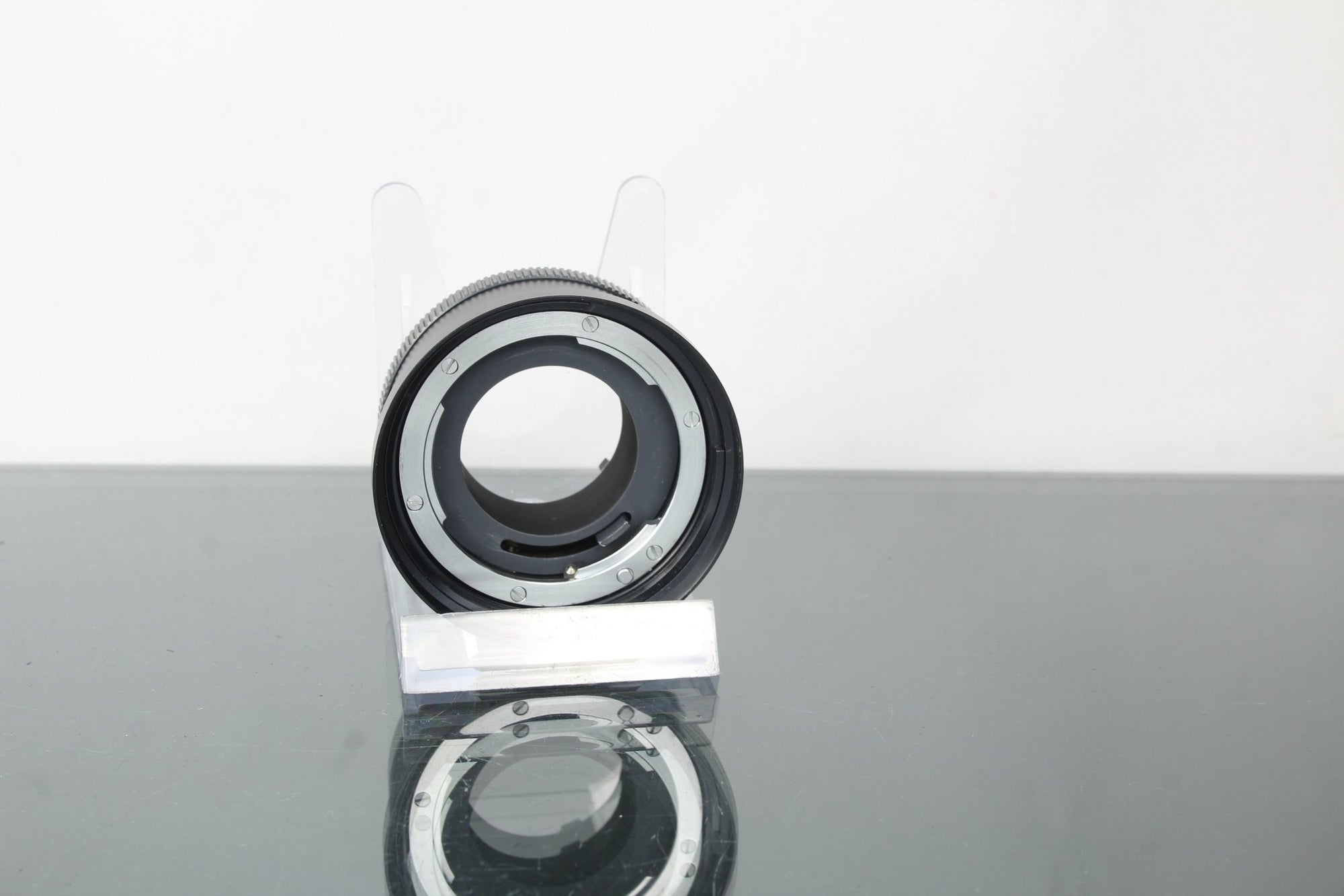 Leitz Leica 14198 MACRO - ELMAR - R ADAPTER for 60mm 2.8 R & 100mm F4 (R - Mount) - Dutch|Thrift