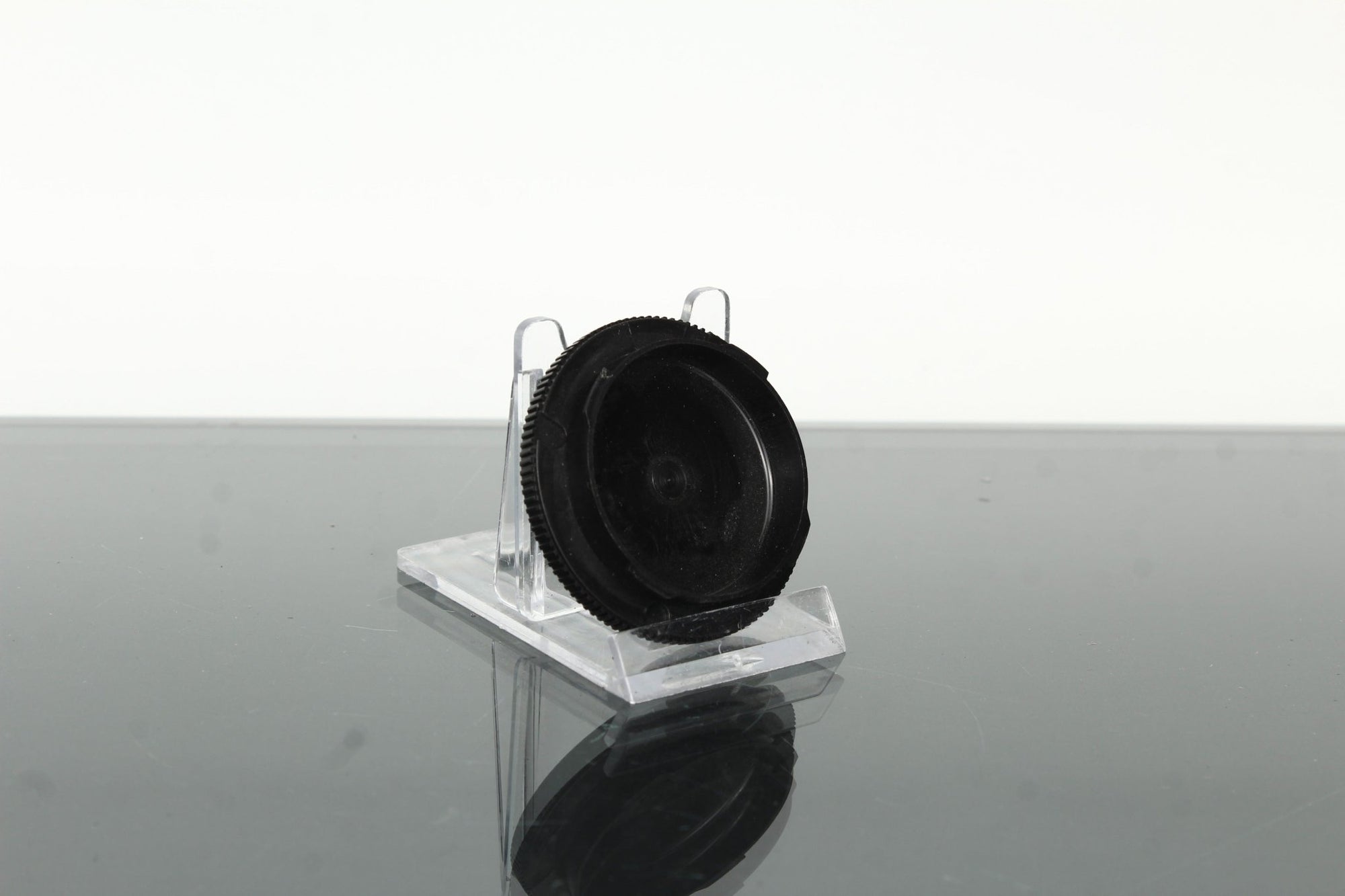 Leitz Lens Rear Cover 28mm - Dutch|Thrift