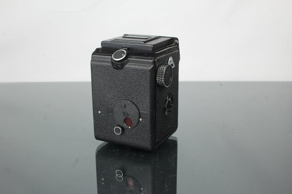 Lubitel 166 Universal - Dutch|Thrift