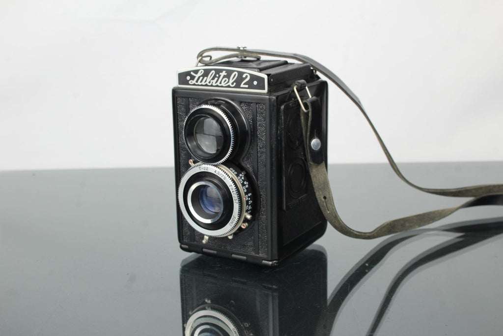 Lubitel 2 - Dutch|Thrift