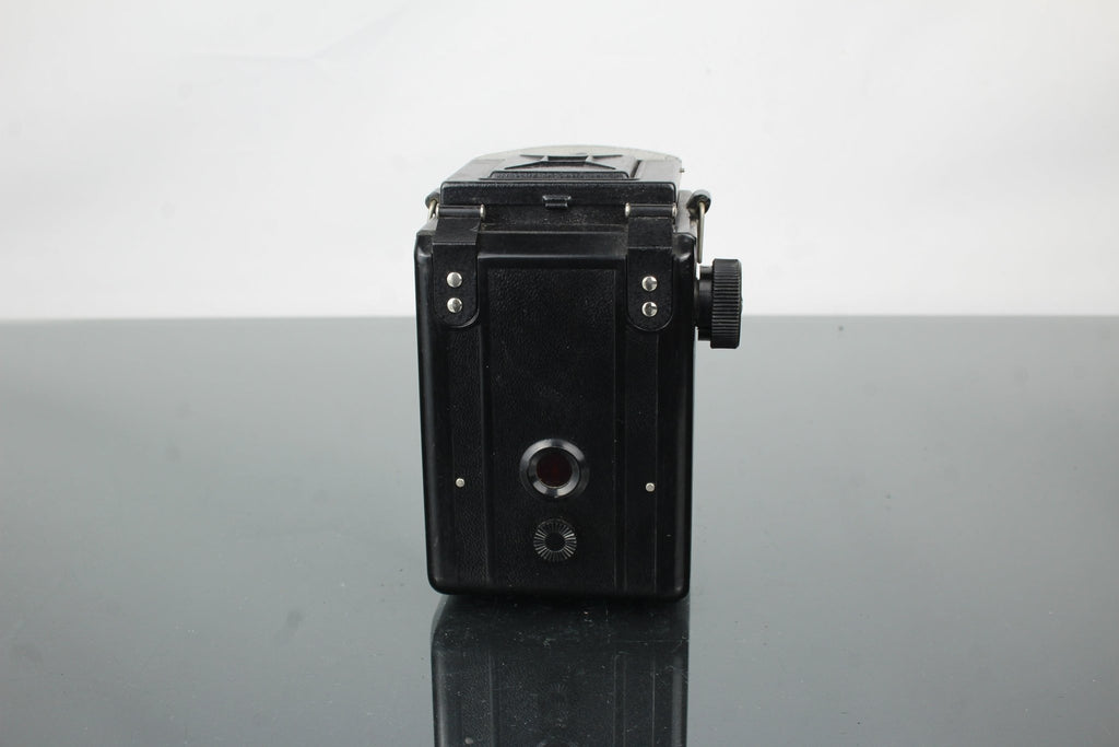 Lubitel 2 - Dutch|Thrift