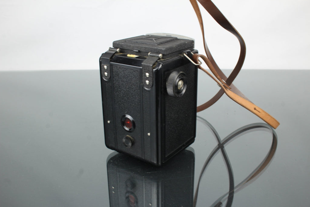 Lubitel 2 - Dutch|Thrift