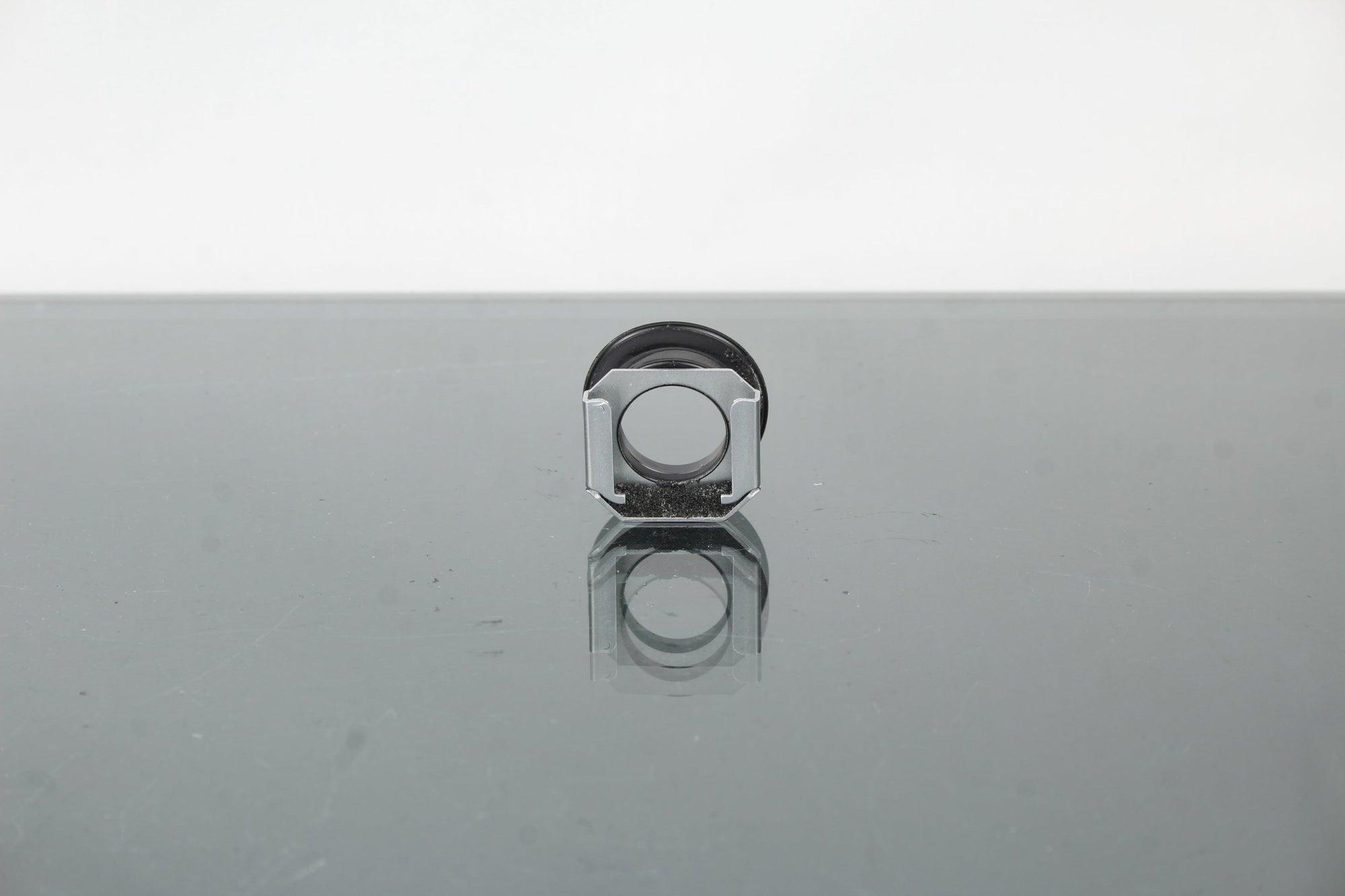 Mamiya M645 + Mamiya - Sekor C 80mm F/2.8 lens - Dutch|Thrift