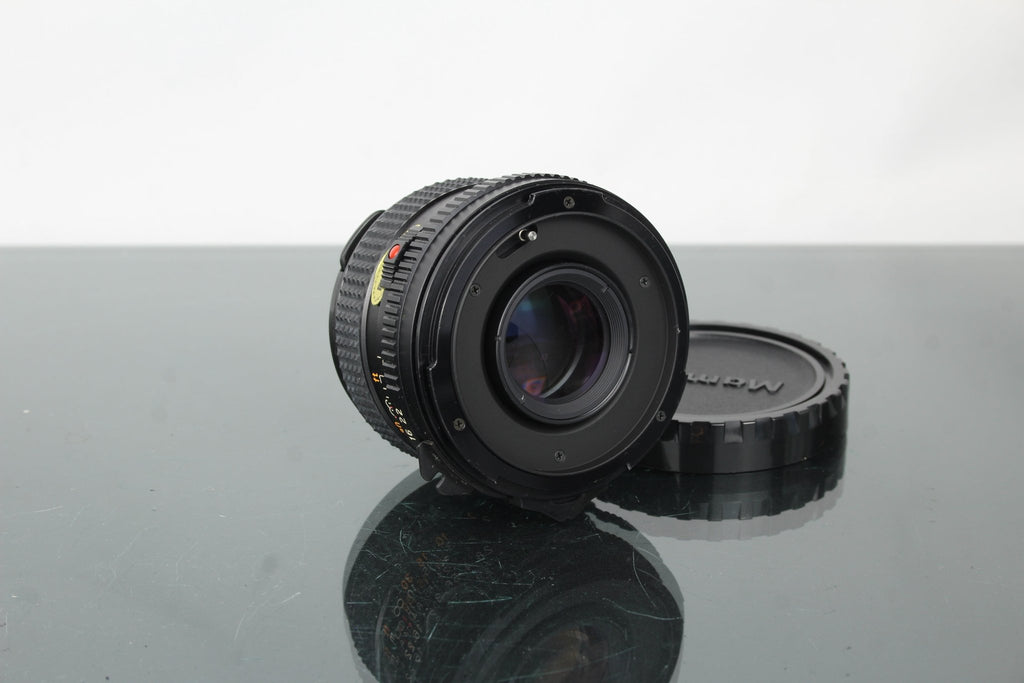 Mamiya M645 + Mamiya - Sekor C 80mm F/2.8 lens - Dutch|Thrift