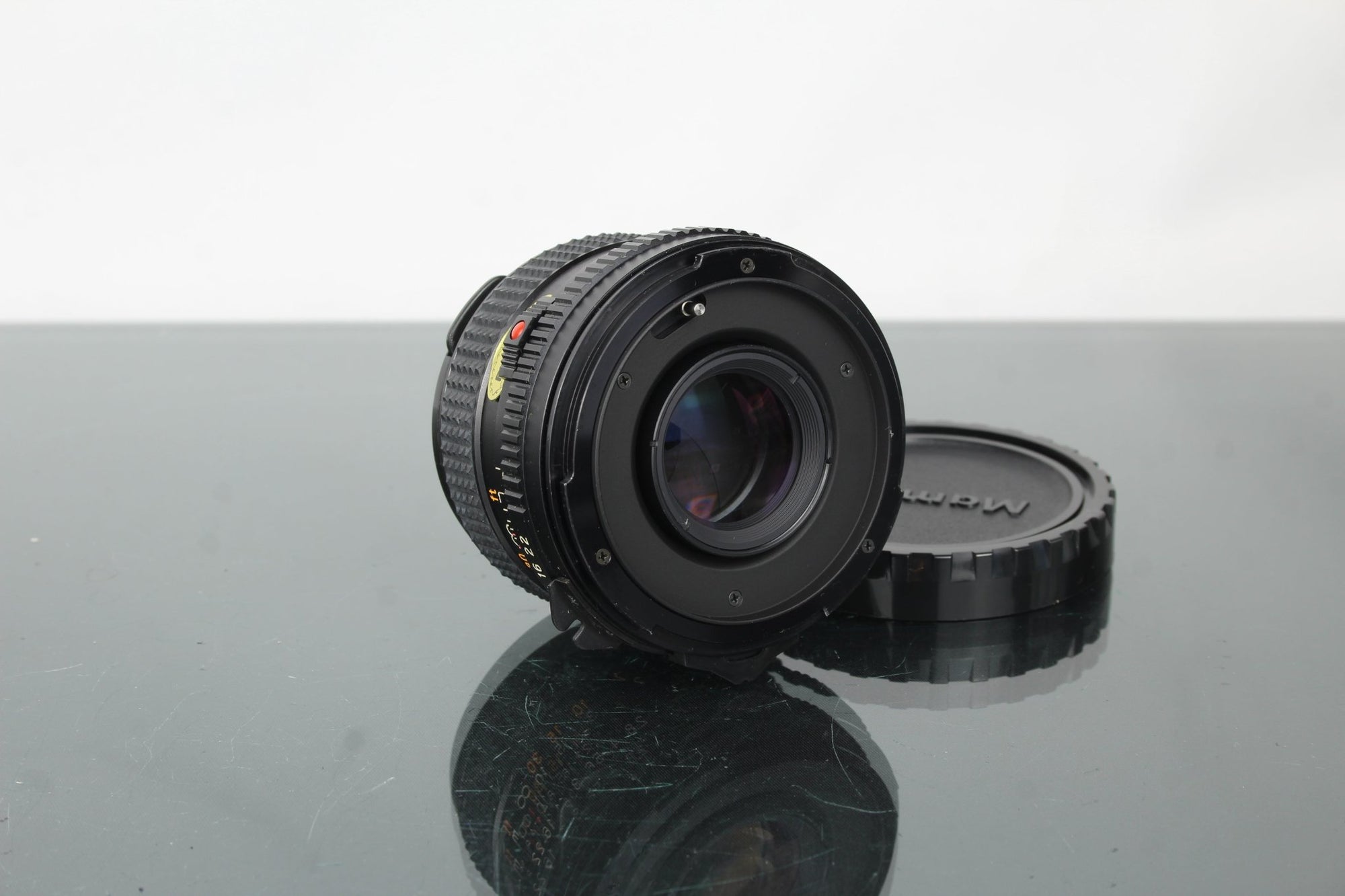 Mamiya M645 + Mamiya - Sekor C 80mm F/2.8 lens - Dutch|Thrift