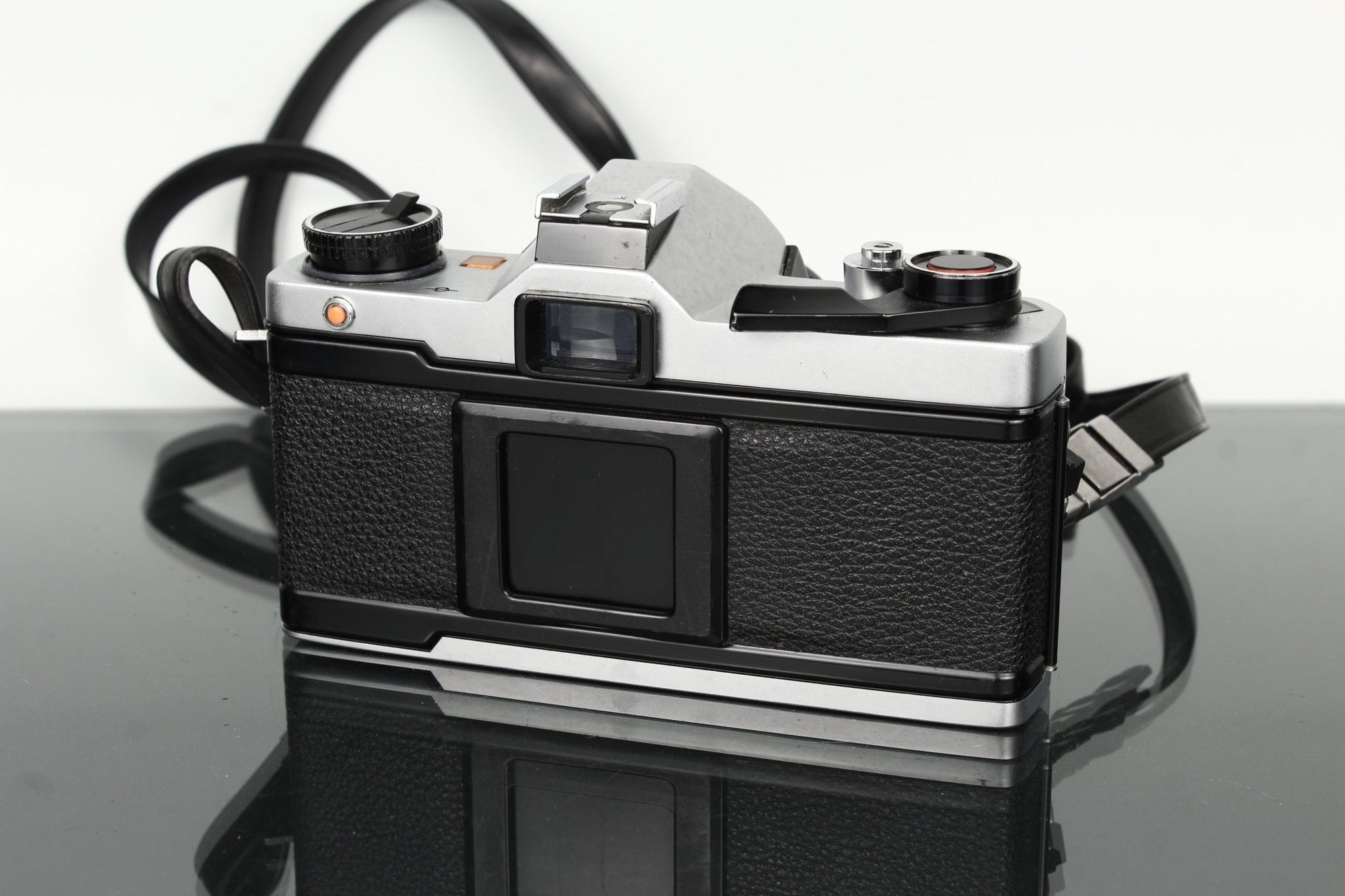Mamiya NC 1000 Filmkamera (Gebraucht) in Basel für CHF 56 - mit Mamiya NC 1000 Filmkamera (Gebraucht) in Basel für CHF 56 - mit