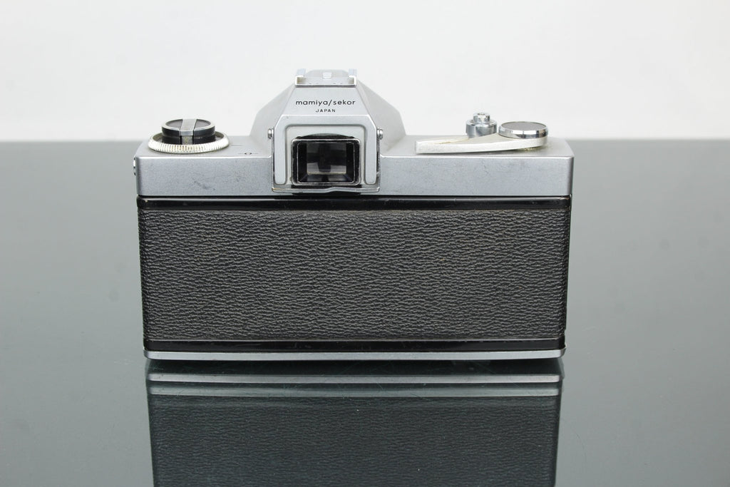 Mamiya Sekor Superflex + Revueflex 55mm 1.8 lens - Dutch|Thrift