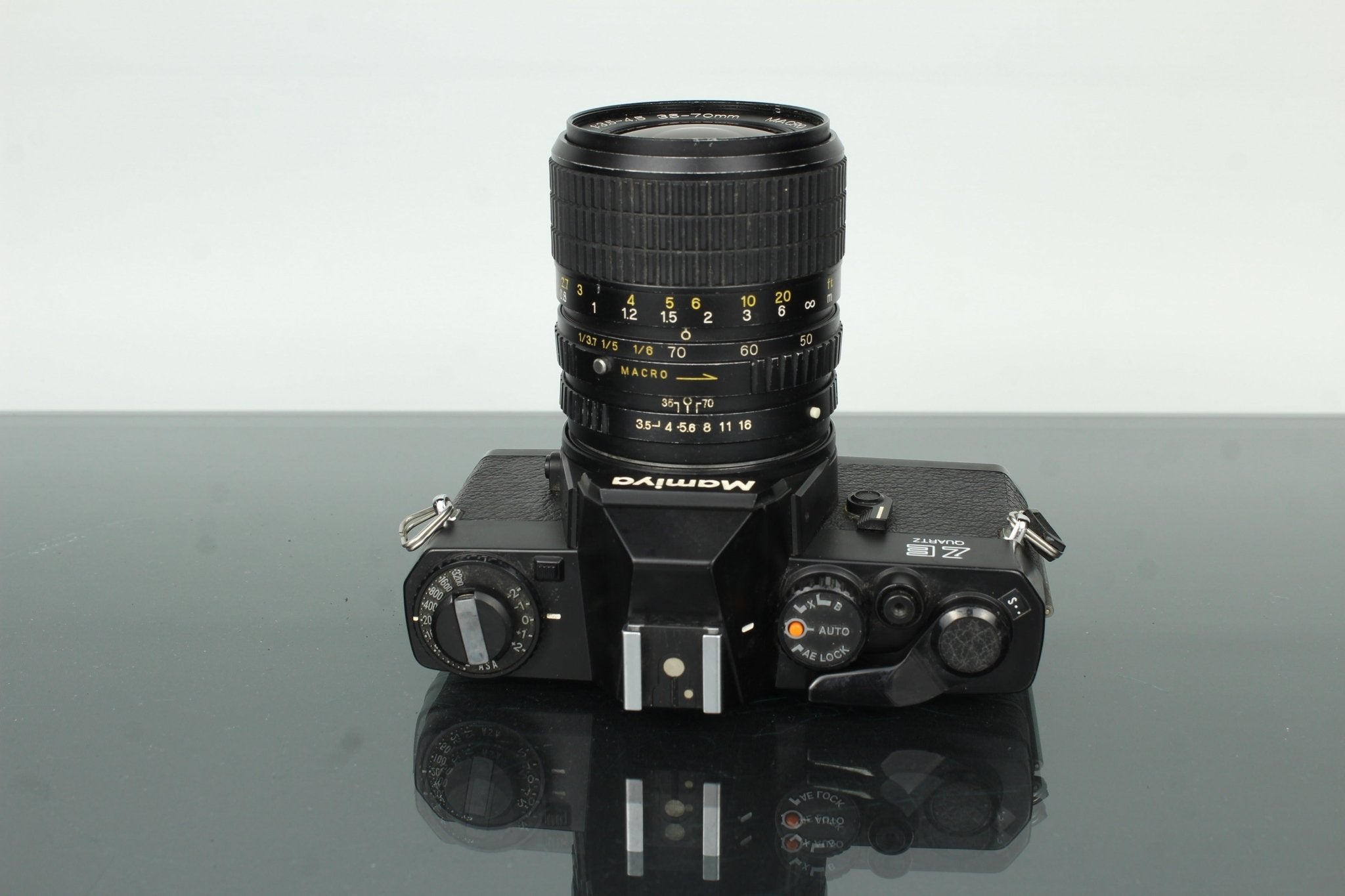 Mamiya ZE Quartz 35mm SLR Camera + Osawam 35-70mm Lens – Dutch|Thrift