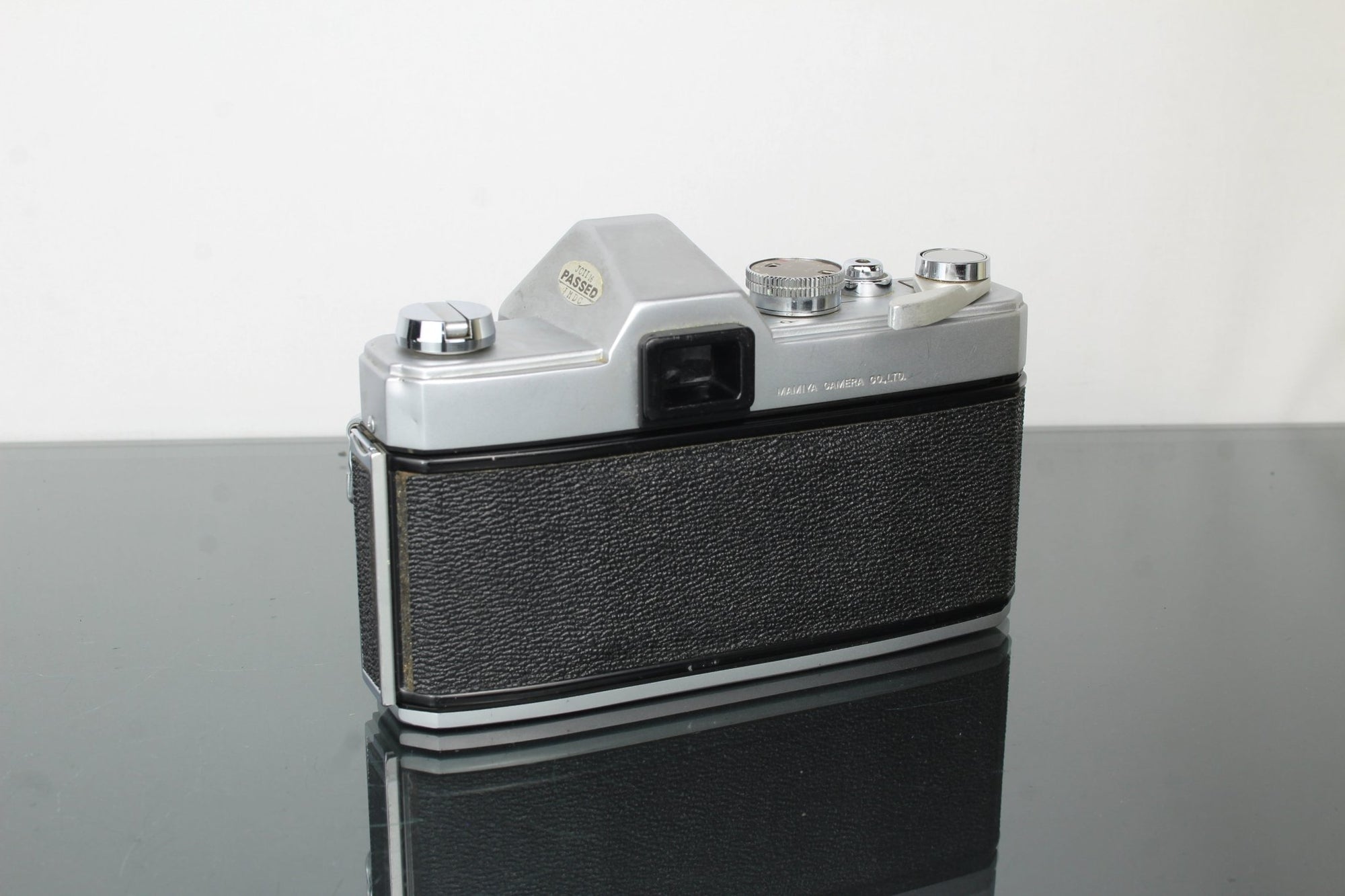 Mamiya/Sekor 500TL + Auto Mamiya 1:2 f=50mm lens - Dutch|Thrift