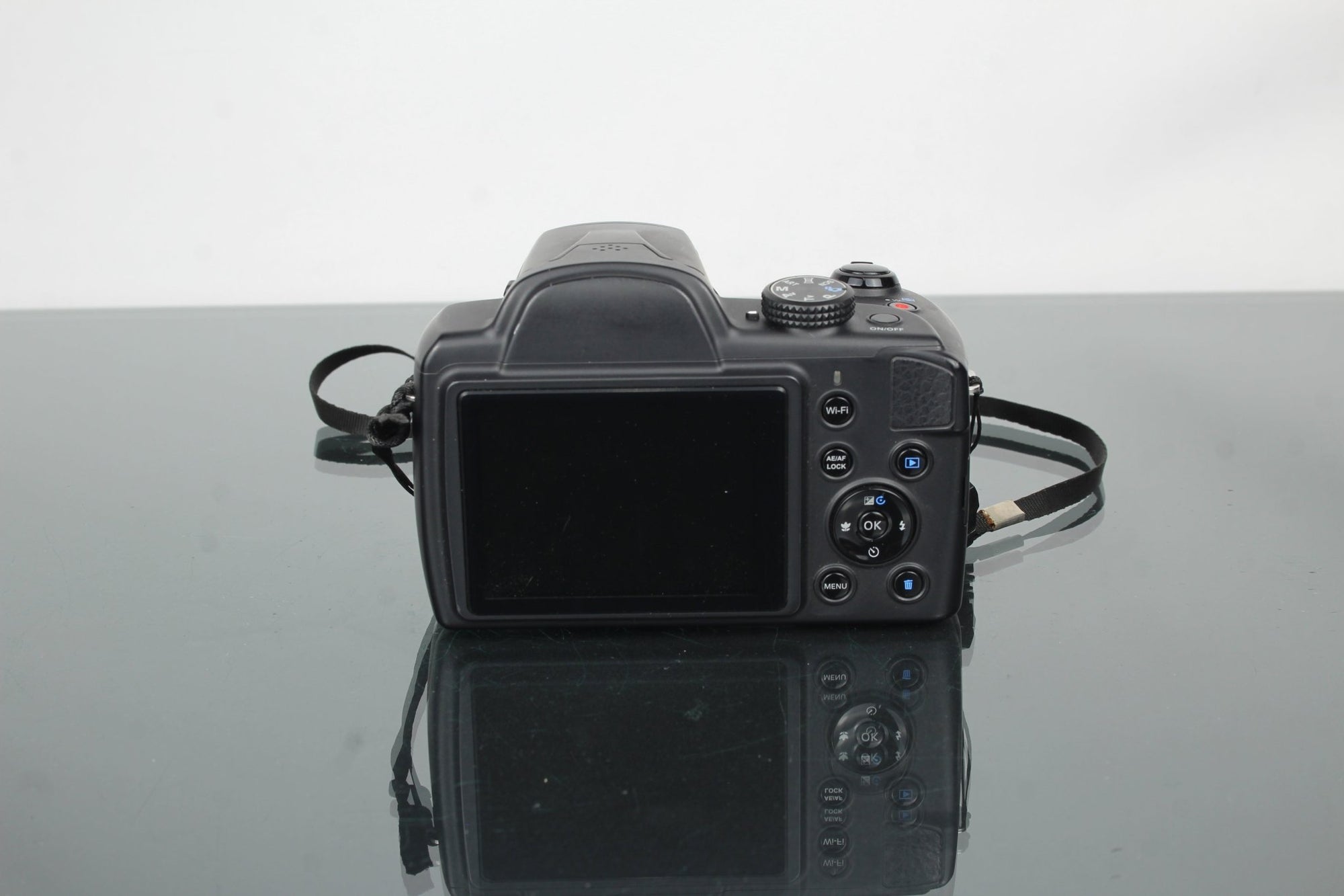 Medion Life X44022 35 Optical Zoom - Dutch|Thrift