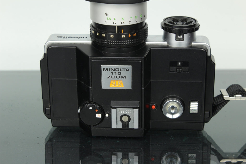 Minolta 110 Zoom SLR - Dutch|Thrift