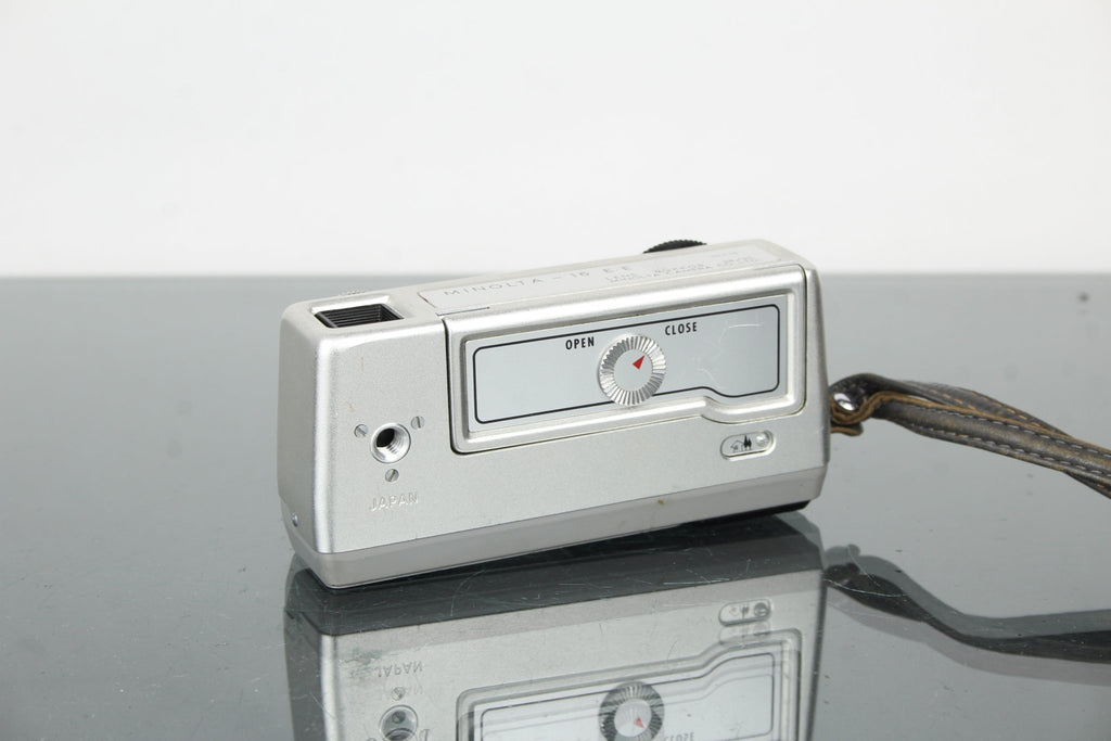 Minolta - 16 E - E - Dutch|Thrift