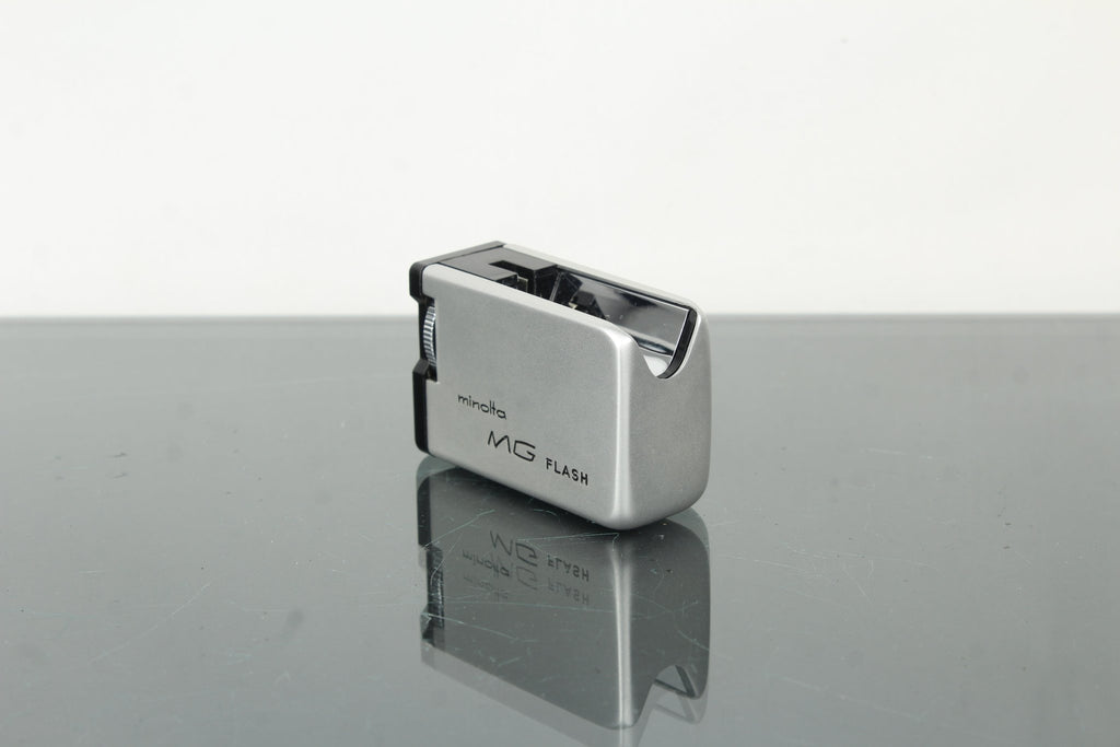 Minolta - 16 MG - Dutch|Thrift
