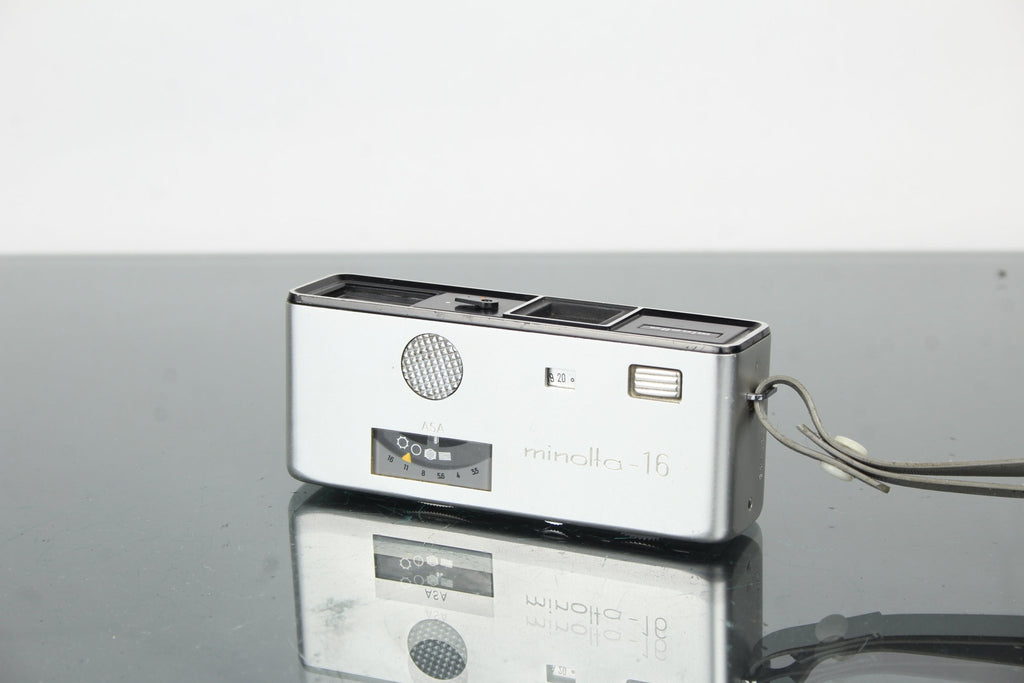 Minolta - 16 Model - P - Dutch|Thrift