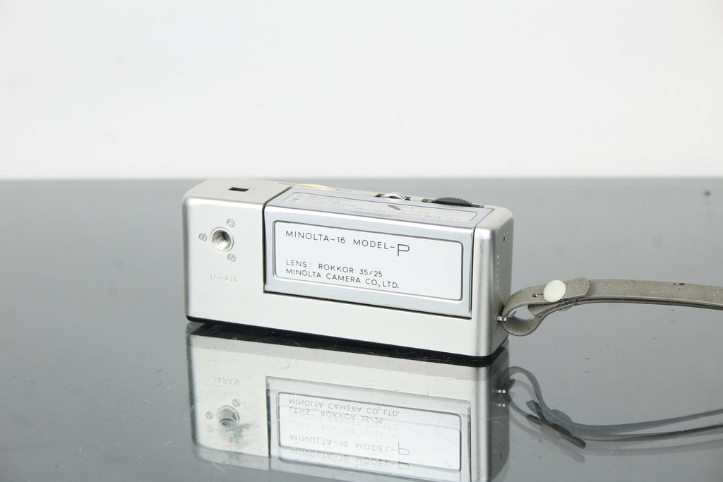 Minolta - 16 Model - P - Dutch|Thrift