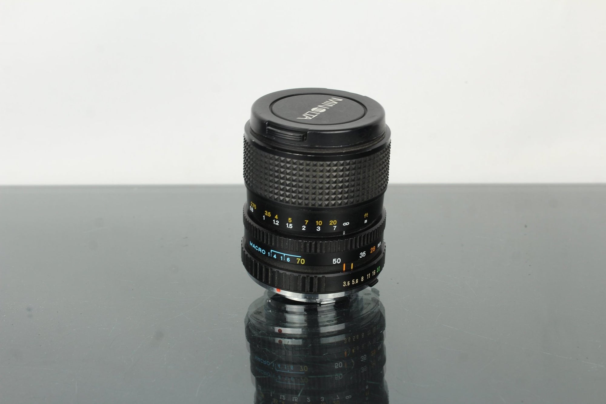 Minolta 28 - 70mm 1:3.5 - 4.8 MD Mount - Dutch|Thrift