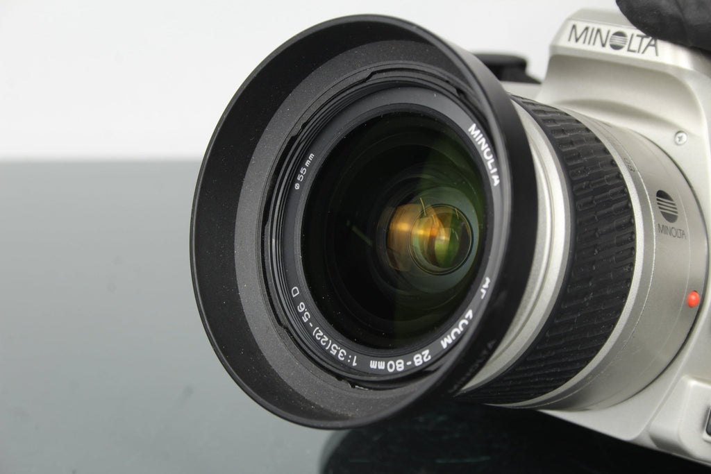 Minolta 404SI Dynax + Minolta AF 28 - 80mm 1:3.5 - 5.6 lens - Dutch|Thrift