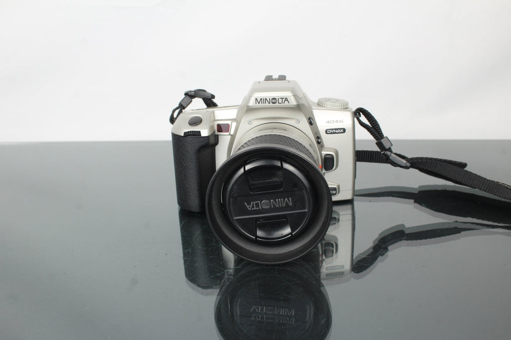 Minolta 404SI Dynax + Minolta AF 28 - 80mm 1:3.5 - 5.6 lens - Dutch|Thrift